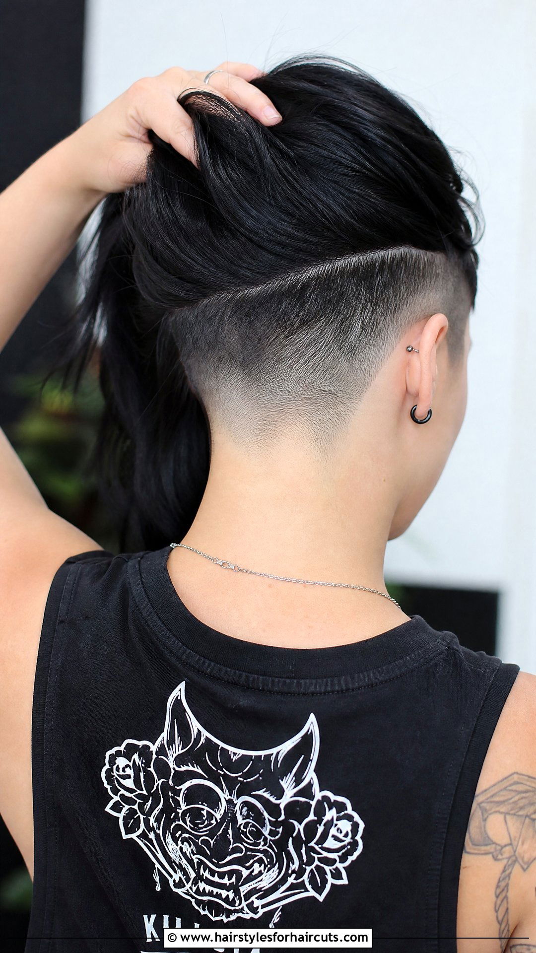 Undercut Wedge Haircut - 25 fine hair wedge haircuts - 25 fine hair wedge haircuts