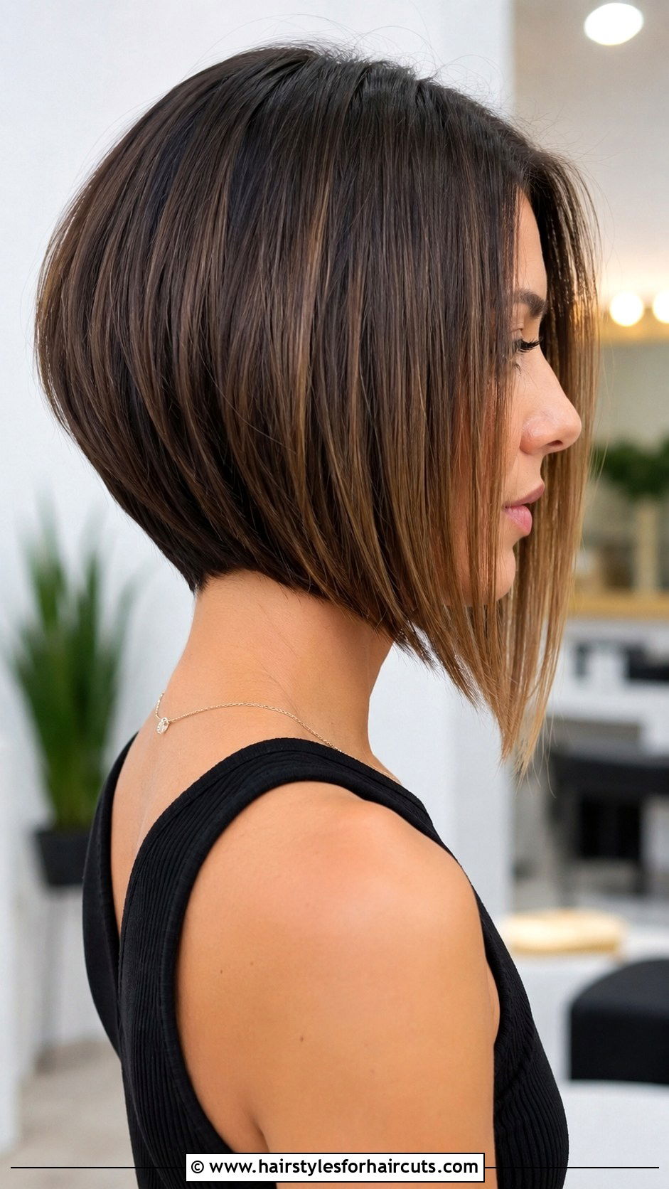 V Cut Bob - 25 bob haircuts for thick hair - 25 bob haircuts for thick hair