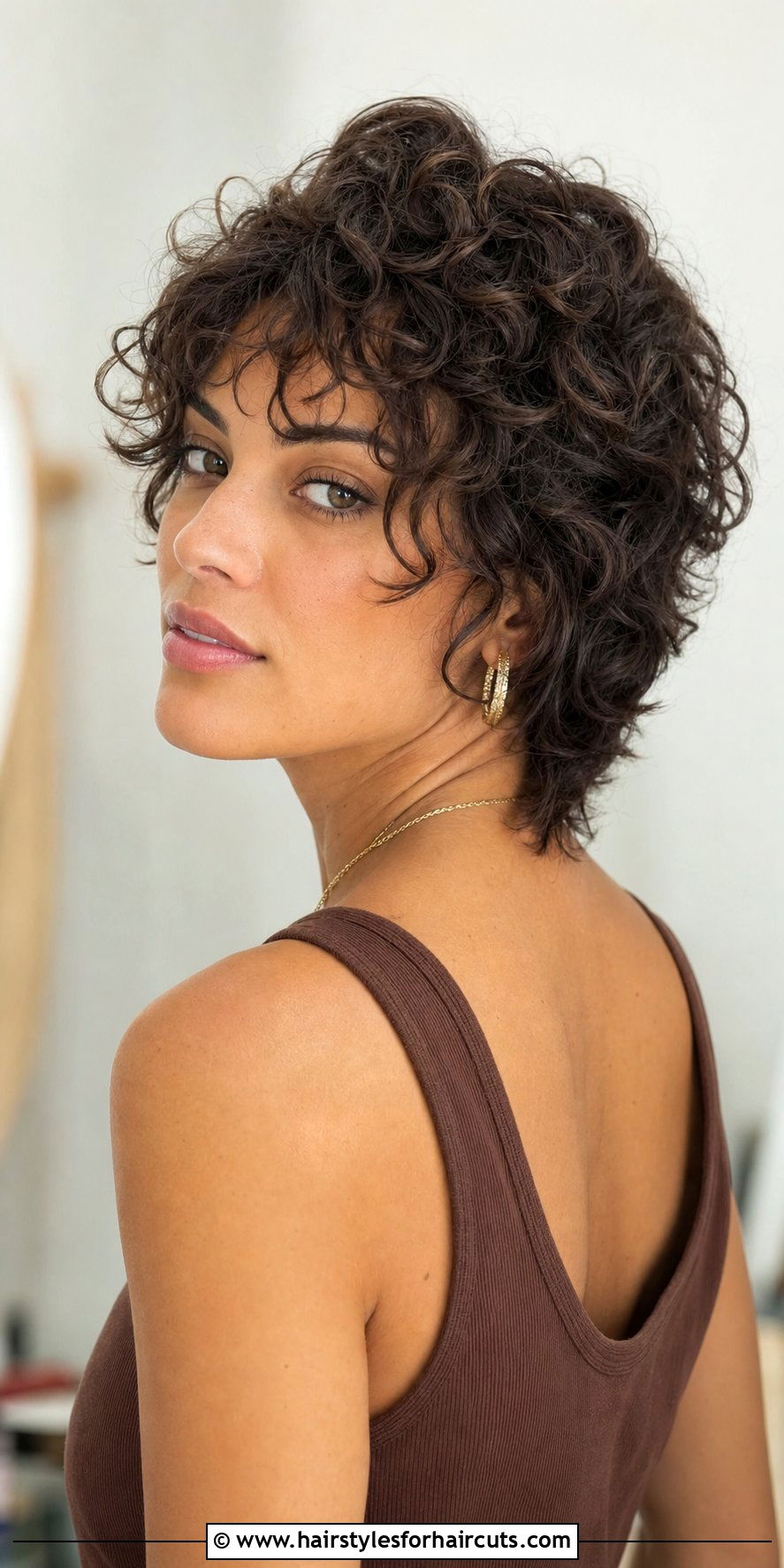 V Cut For Thin Curly Hair - 25 haircuts for thinning curly hair - 25 haircuts for thinning curly hair