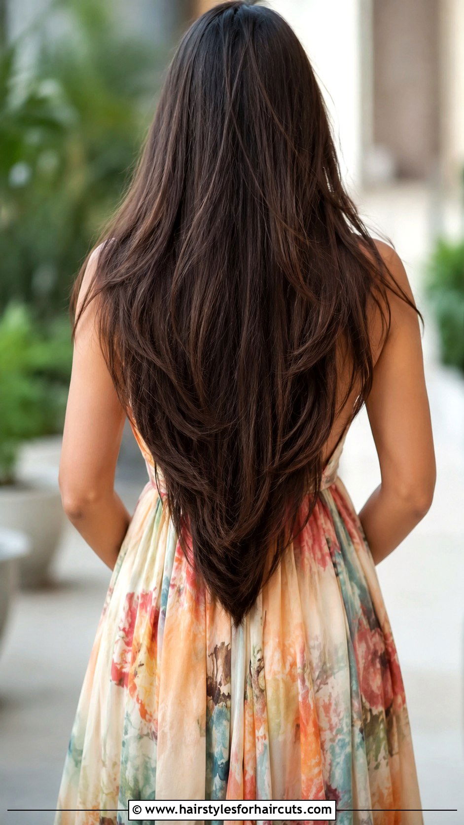 V Cut Long Haircut - 25 haircuts carlsbad - 25 haircuts carlsbad