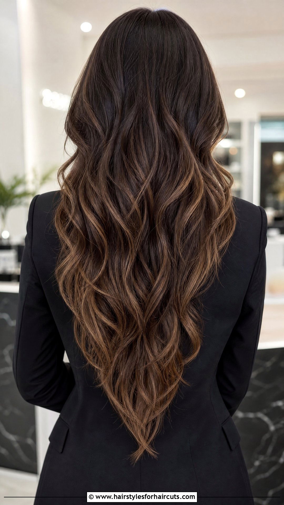 V Cut Long Wavy Hair - 25 long hairstyles for thick wavy hair - 25 long hairstyles for thick wavy hair
