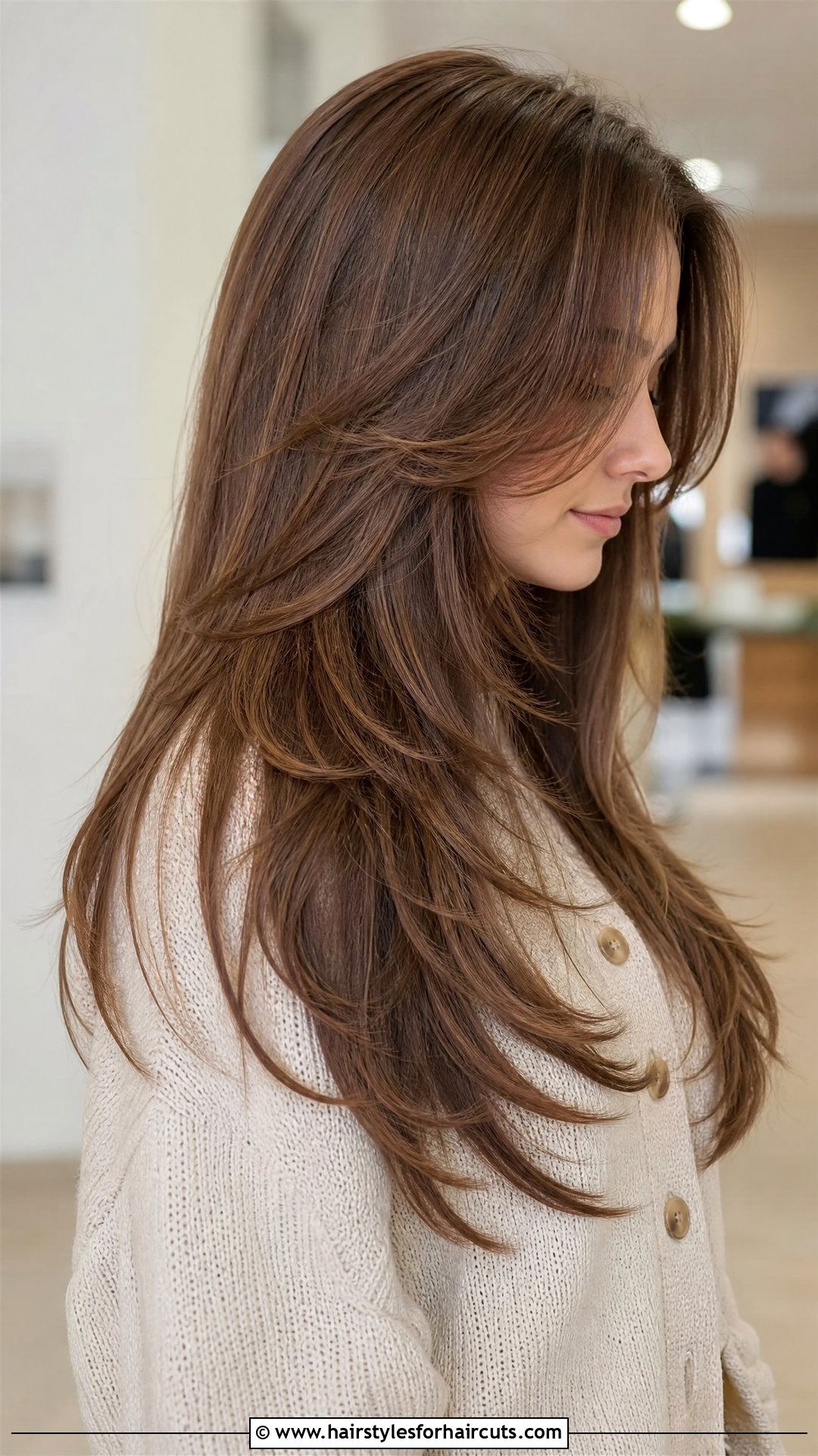 V Cut Long Winter Haircut - 25 winter haircuts - 25 winter haircuts
