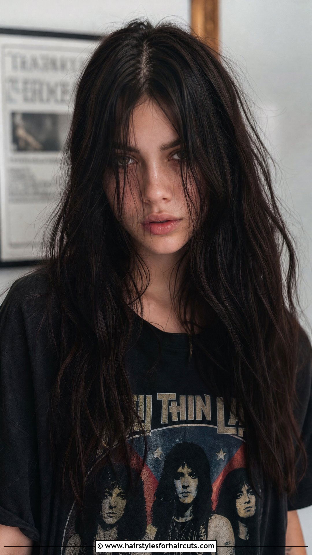 Vampire Effortless Bedhead Long Hair - 25 vampire hairstyles for long hair - 25 vampire hairstyles for long hair
