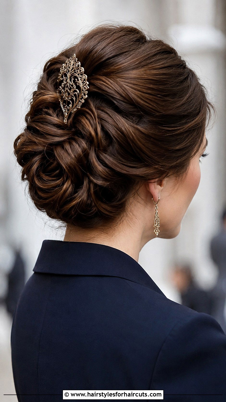 Victorian Hair Comb Updo - 25 easy victorian hairstyles for short hair - 25 easy victorian hairstyles for short hair