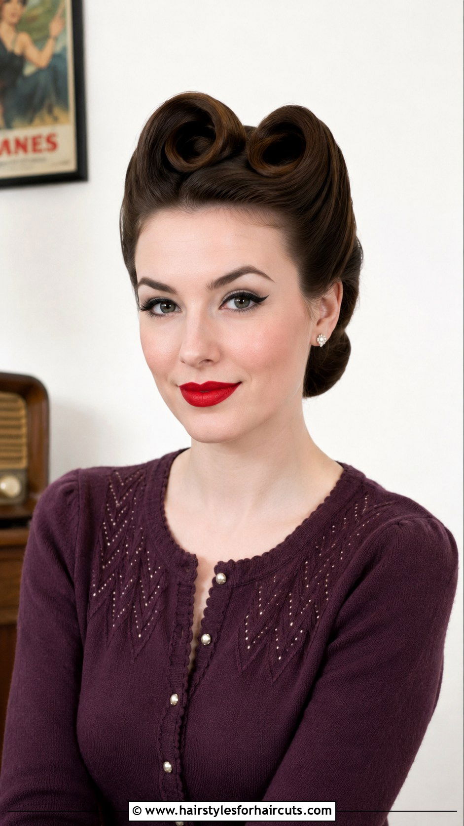 Victory Rolls - 25 50s hairstyles - 25 50s hairstyles