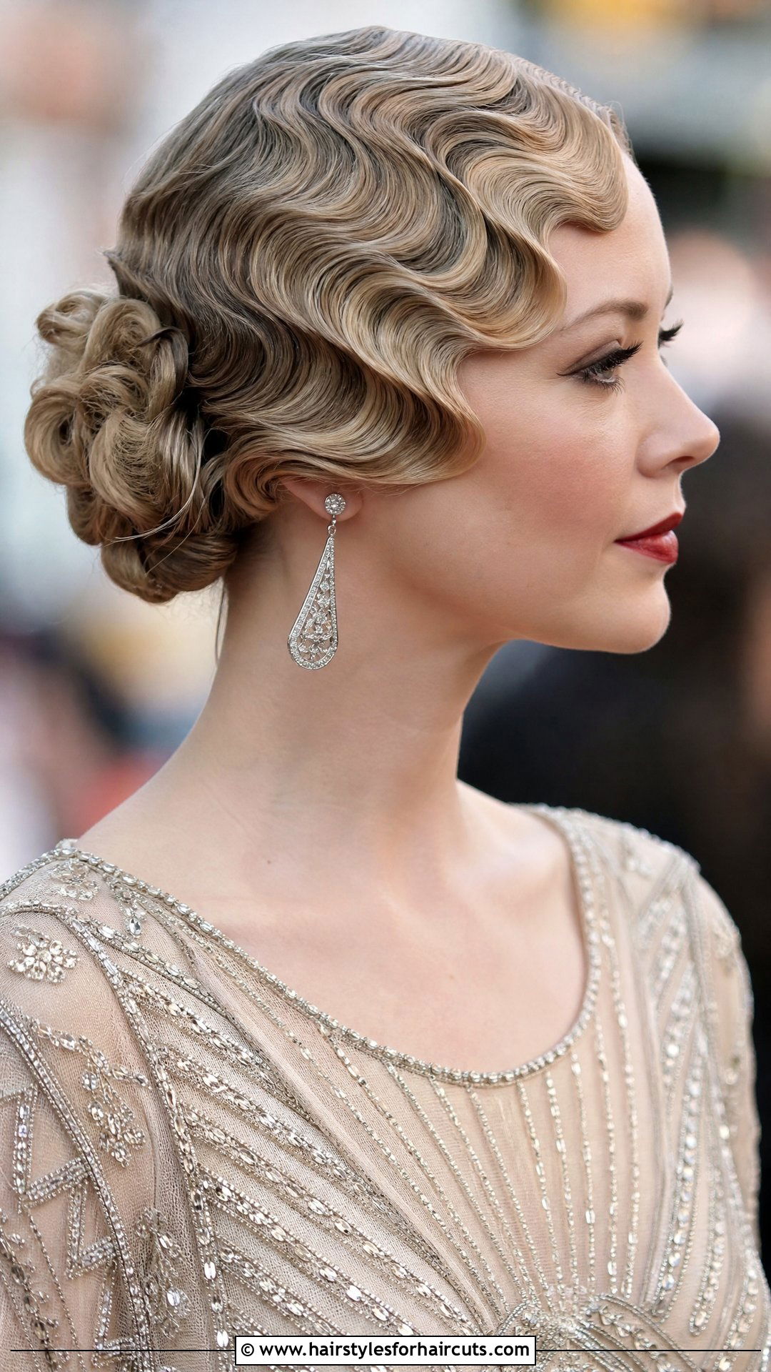 Vintage Finger Wave Bun - 25 bun hairstyles for wedding - 25 bun hairstyles for wedding