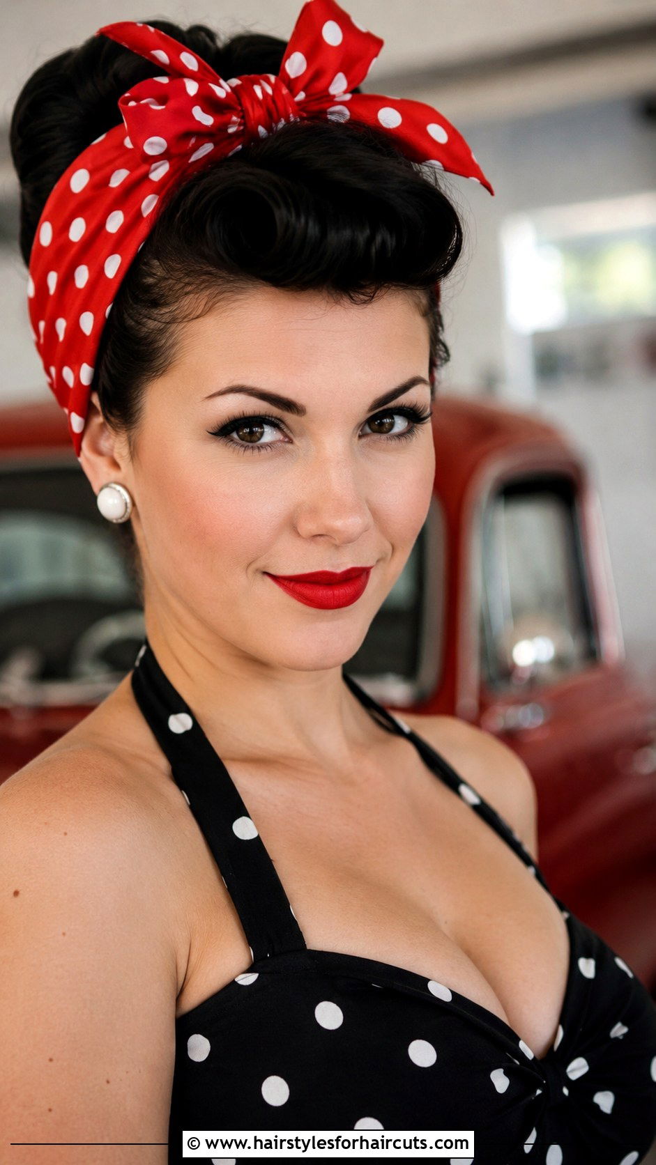 Vintage Pin Up With Headband - 25 cute pin up hairstyles for black hair - 25 cute pin up hairstyles for black hair