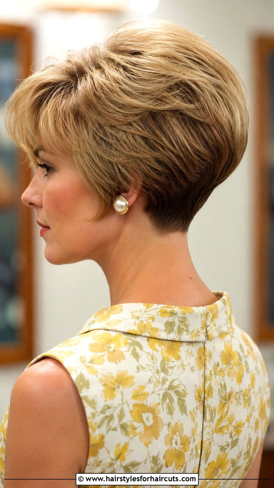 Vintage Wedge Haircut - 25 haircuts loveland - 25 haircuts loveland
