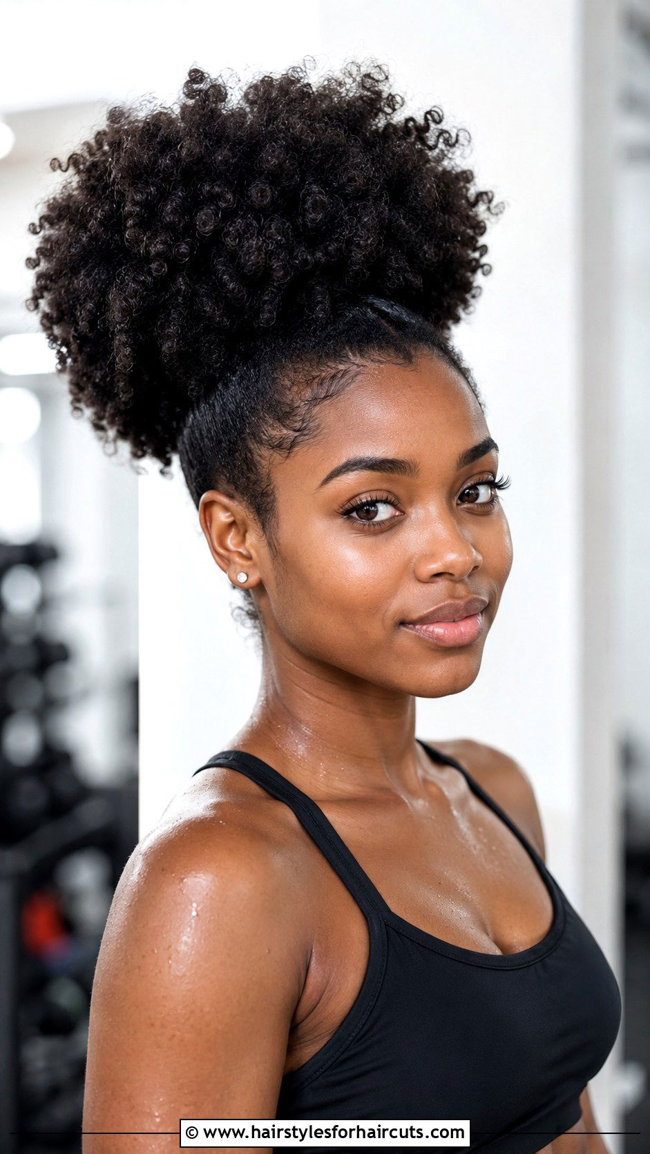 Voluminous Afro Puff - 25 black hairstyles for curly hair - 25 black hairstyles for curly hair