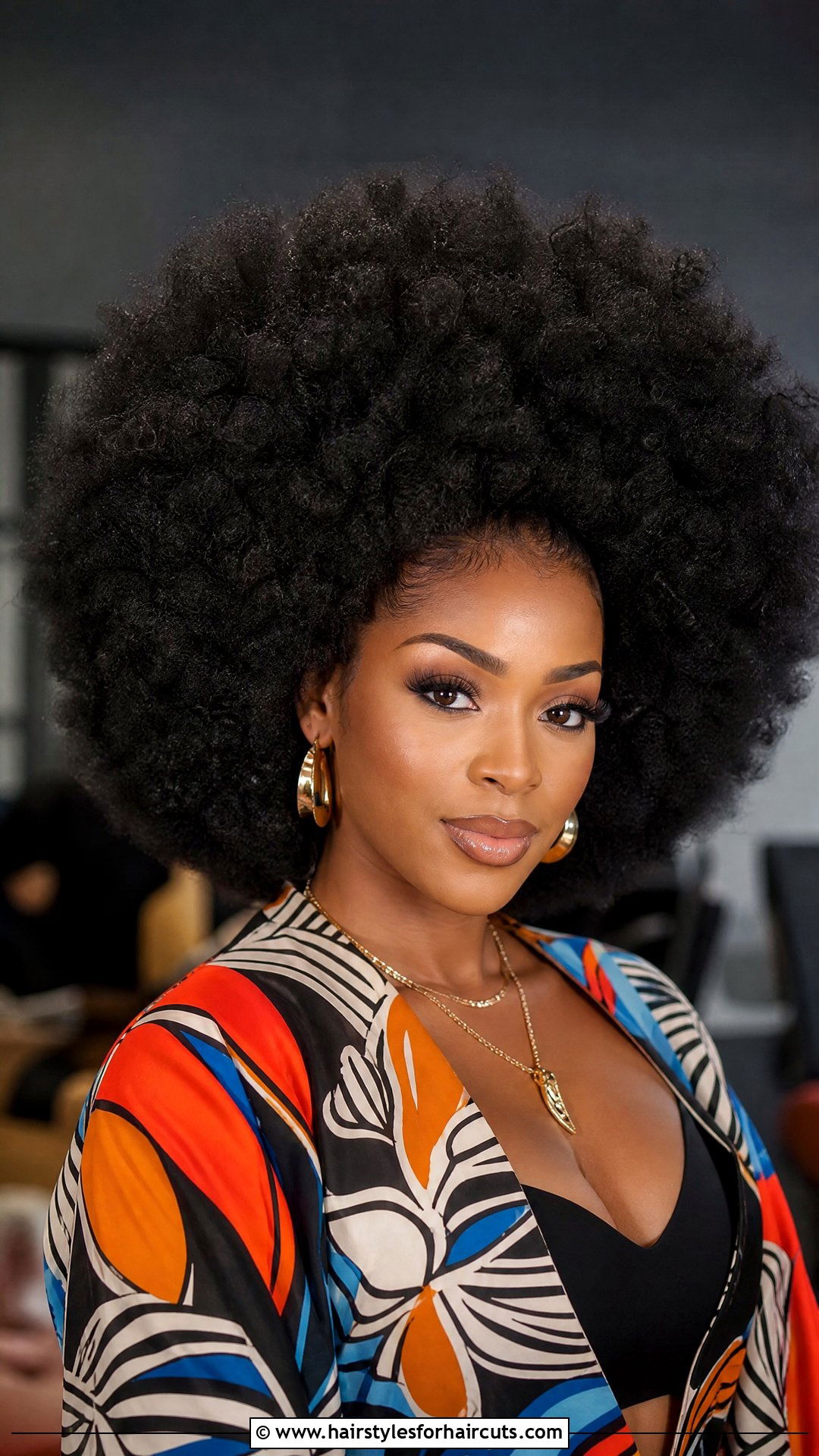 Voluminous Afro Wig Install - 25 wig install hairstyles - 25 wig install hairstyles