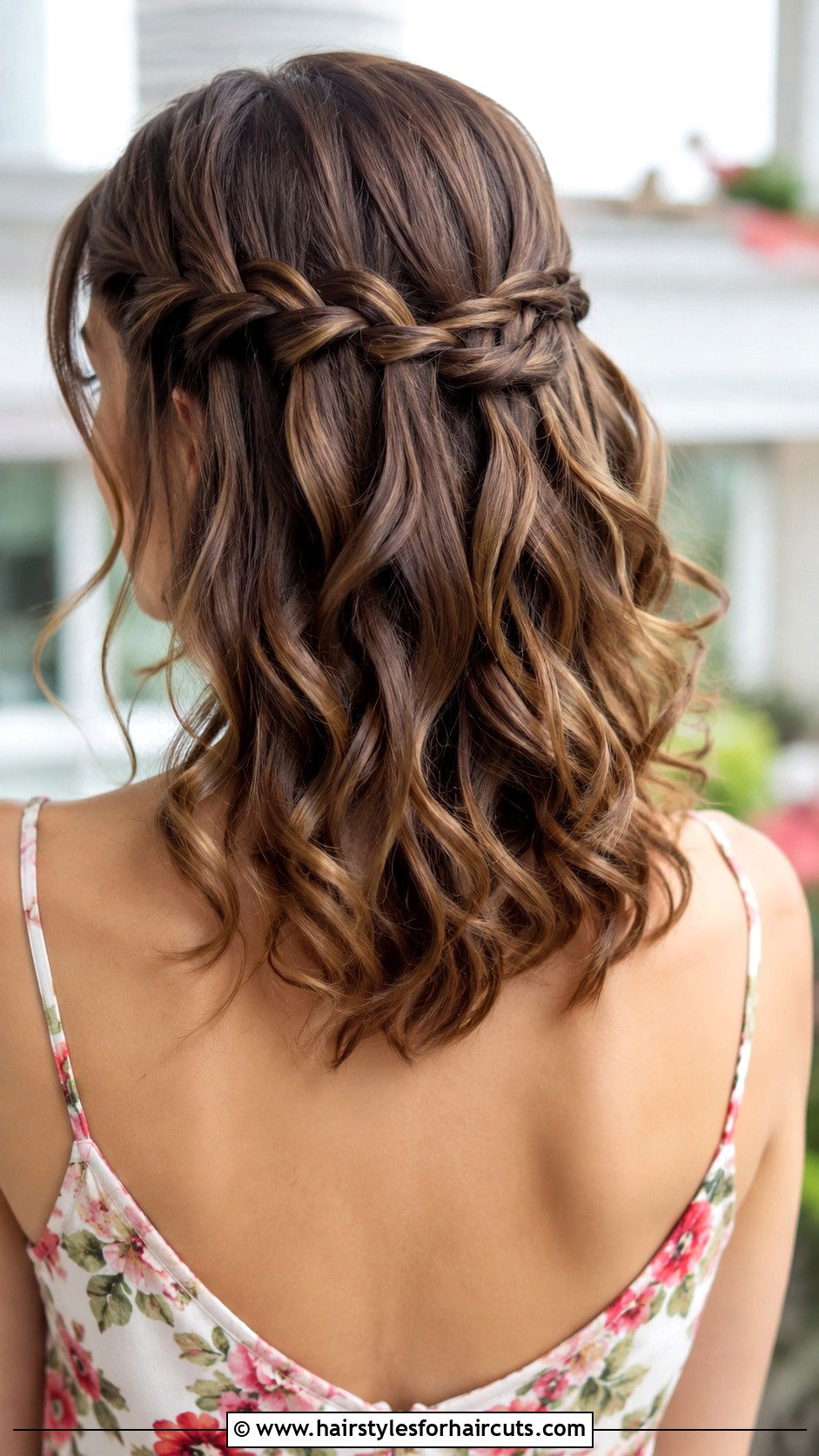 Voluminous Blowout Medium Hair - 25 cute hairstyles for medium hair length - 25 cute hairstyles for medium hair length
