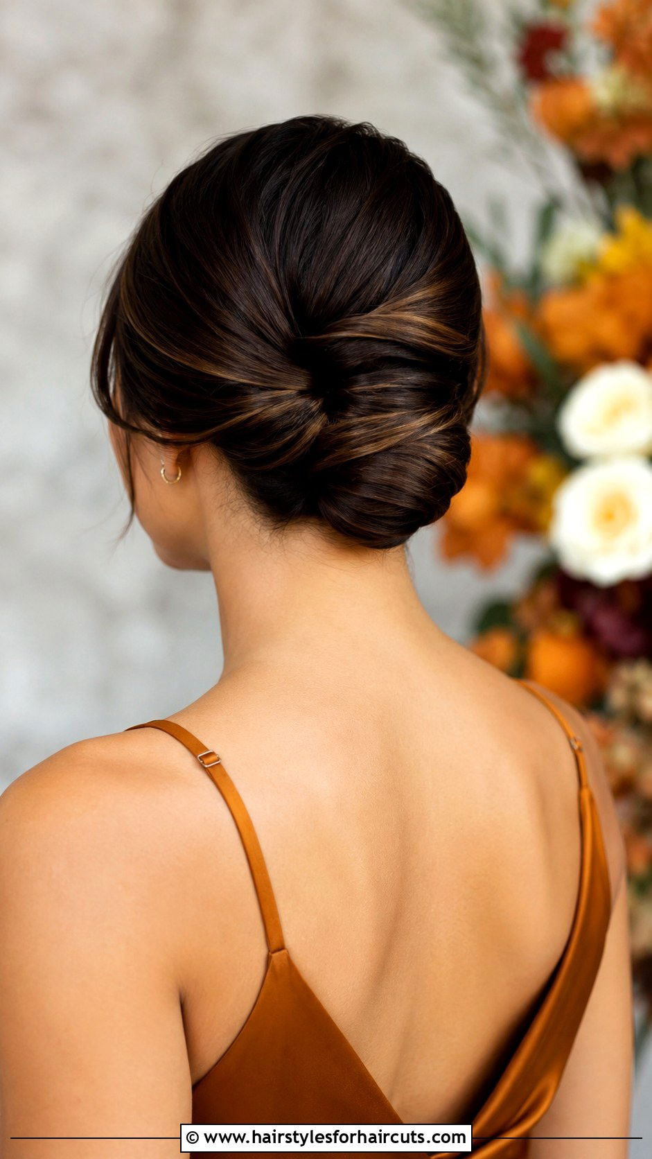 Voluminous Curls Bridesmaid Hairstyle - 25 hairstyles for bridesmaids - 25 hairstyles for bridesmaids