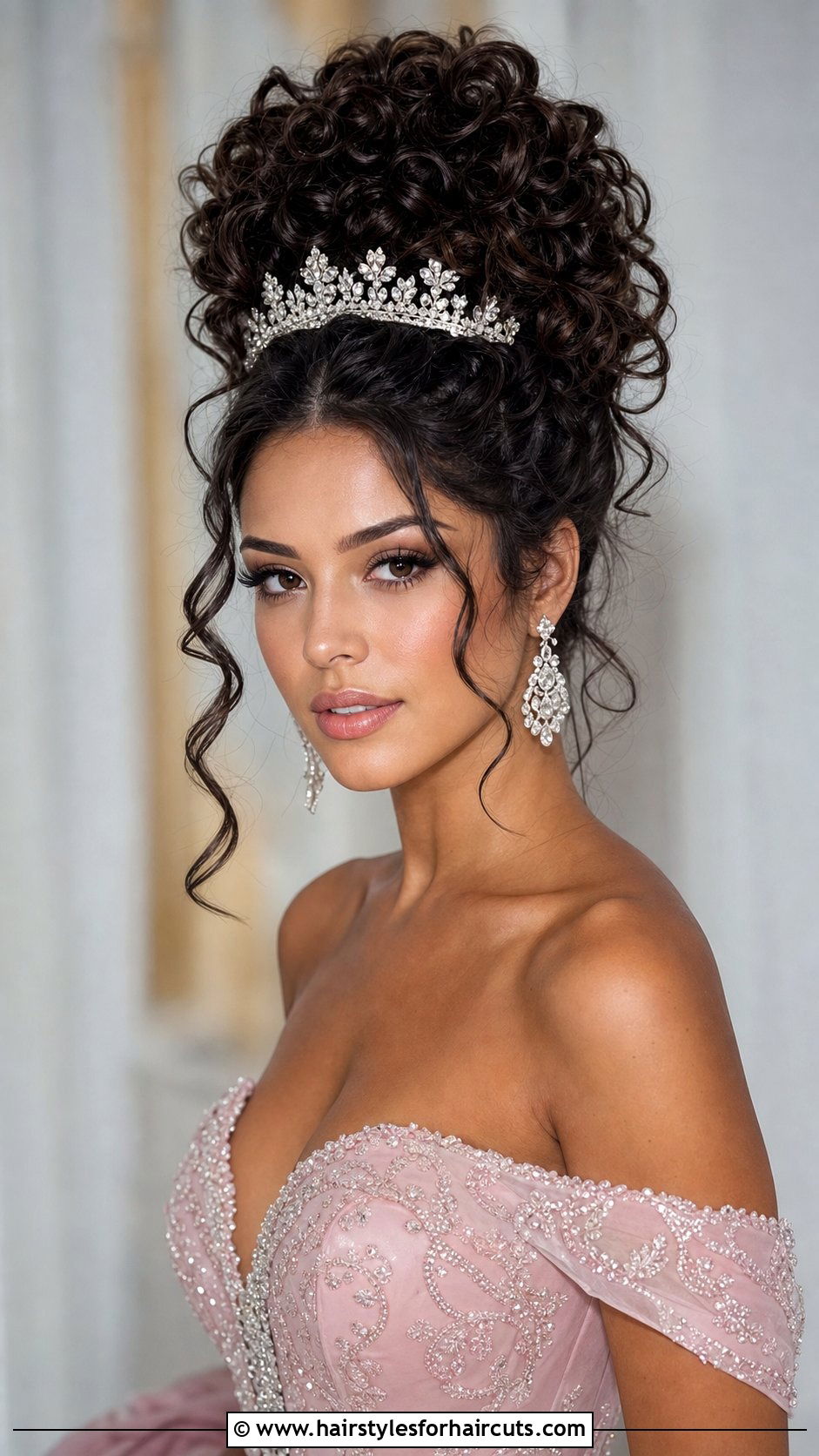 Voluminous Curls Updo - 25 wedding hairstyles up - 25 wedding hairstyles up