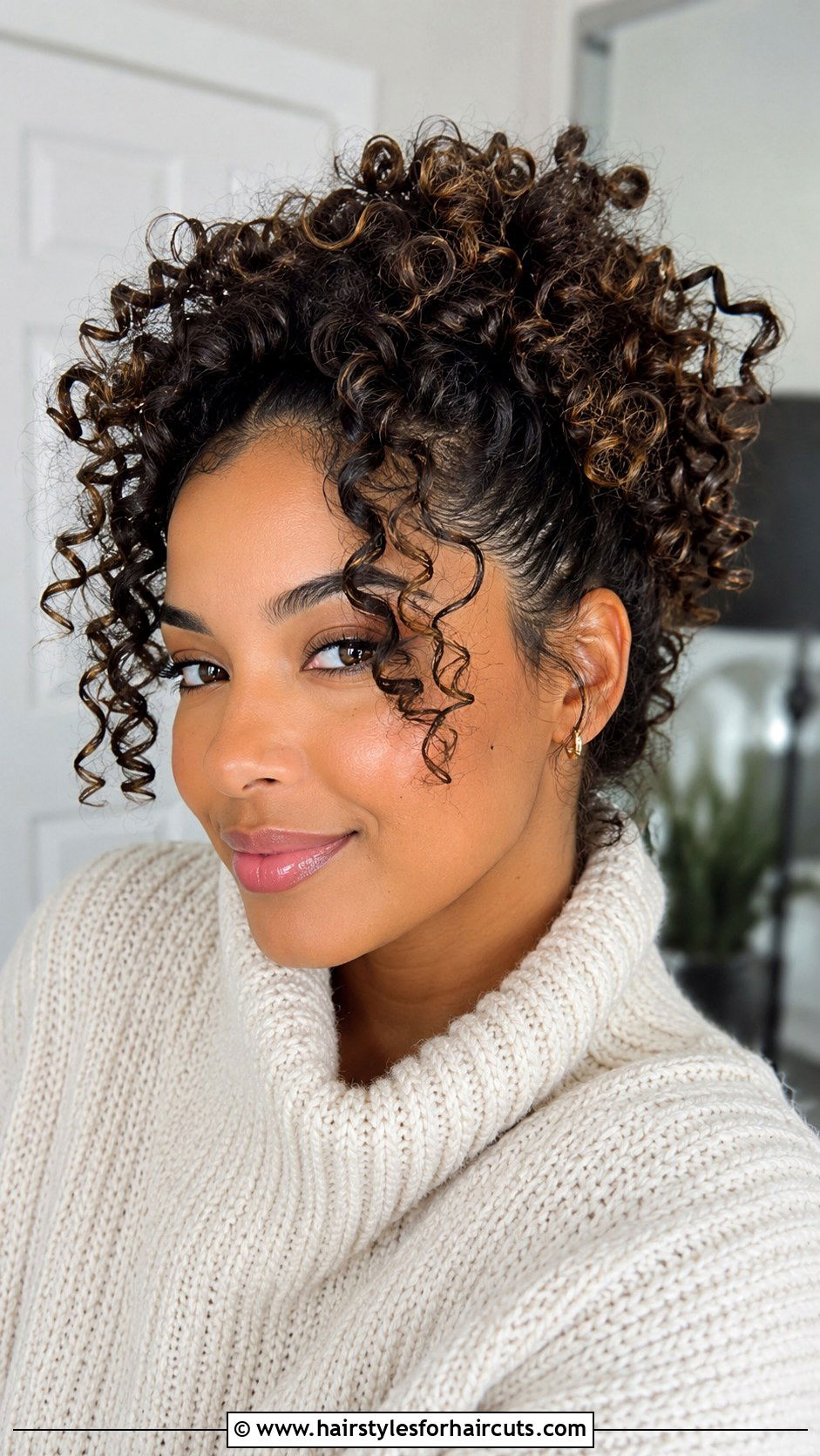 Voluminous Curly Clip In Hair Look - 25 clip in hairstyles - 25 clip in hairstyles