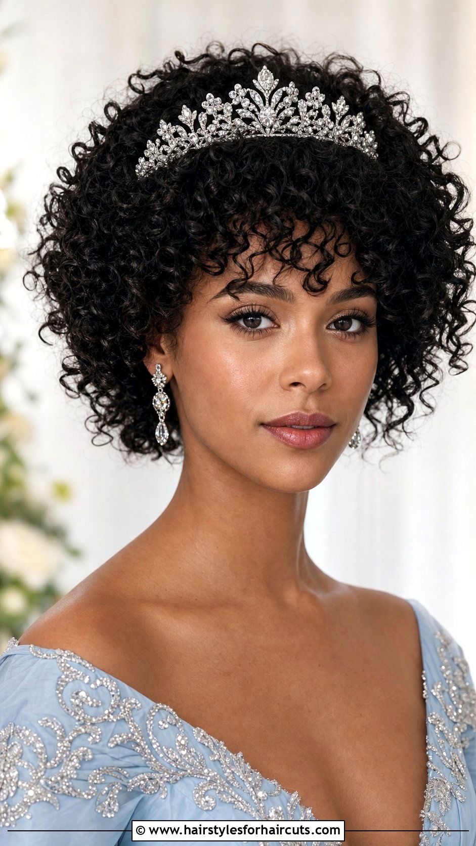 Voluminous Curly Crop With Tiara - 25 bridal hairstyles for short curly hair - 25 bridal hairstyles for short curly hair