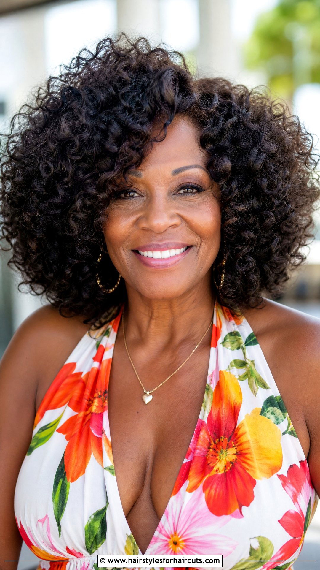 Voluminous Natural Curls - 25 hairstyles for black women over 50 - 25 hairstyles for black women over 50