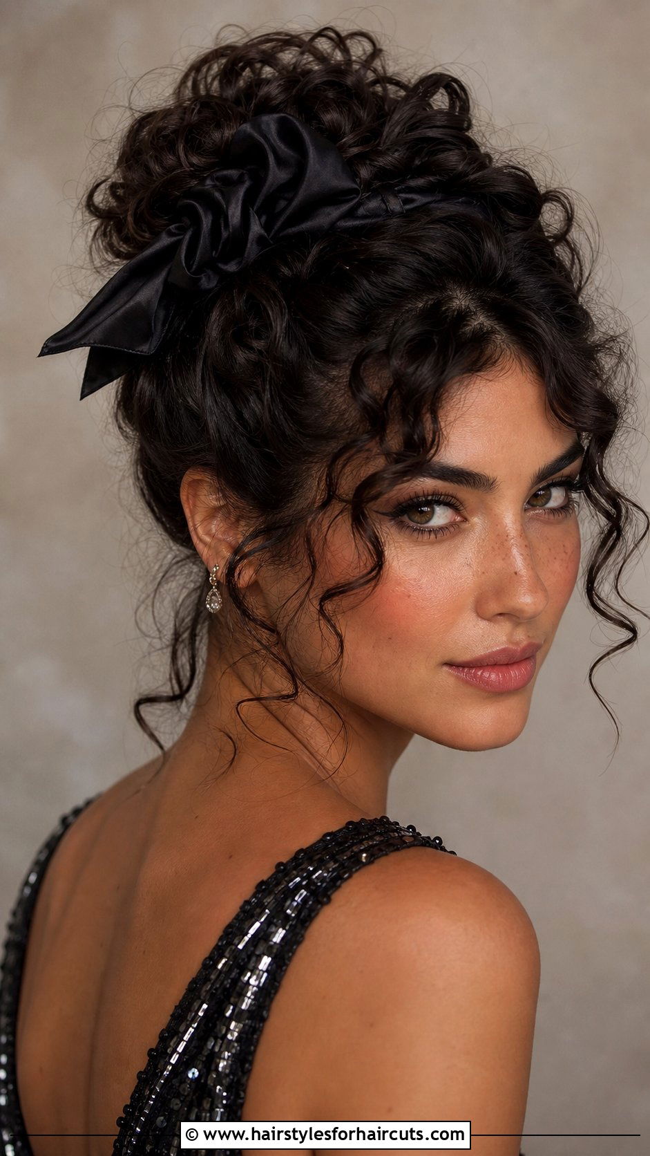 Voluminous Scrunchie Curls Updo - 25 scrunchie hairstyles for thin hair - 25 scrunchie hairstyles for thin hair
