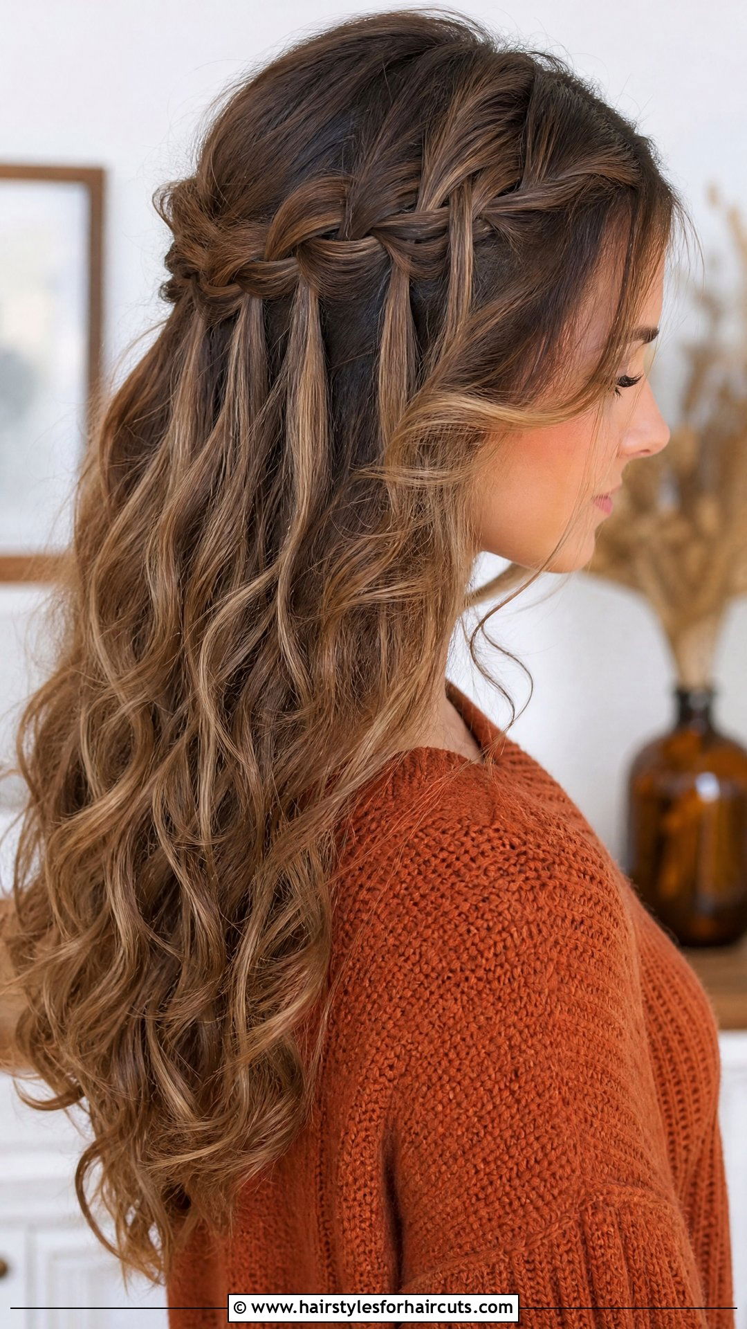 Waterfall Braid Half Up - 25 tress hairstyles - 25 tress hairstyles
