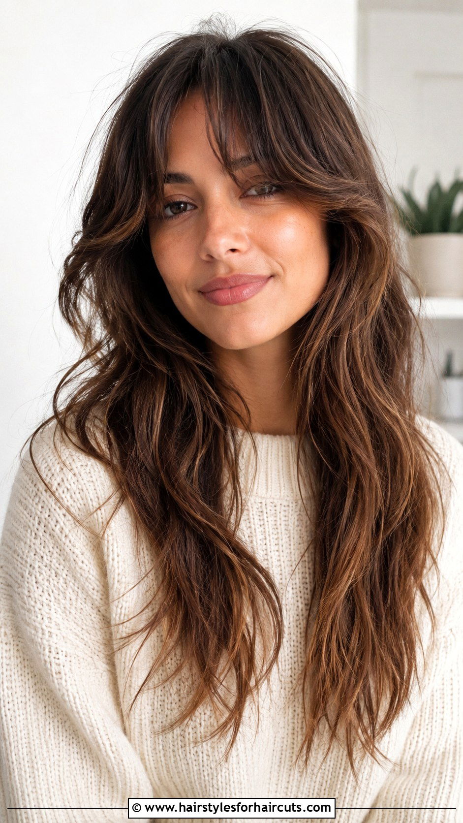 Wavy Bangs And Layers Haircut - 25 good haircuts for wavy hair women - 25 good haircuts for wavy hair women