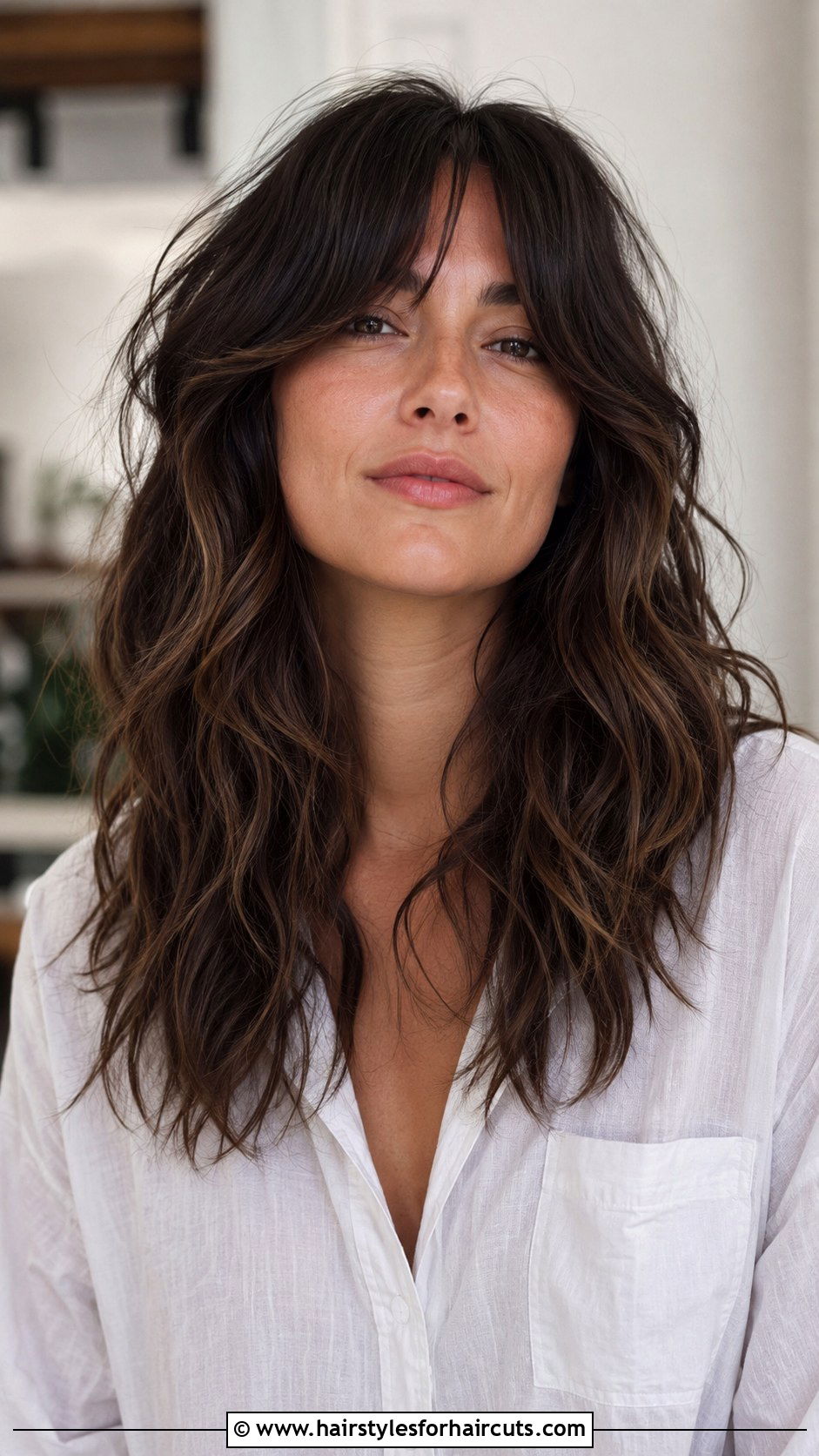 Wavy Buffalo Shag - 25 buffalo haircuts - 25 buffalo haircuts