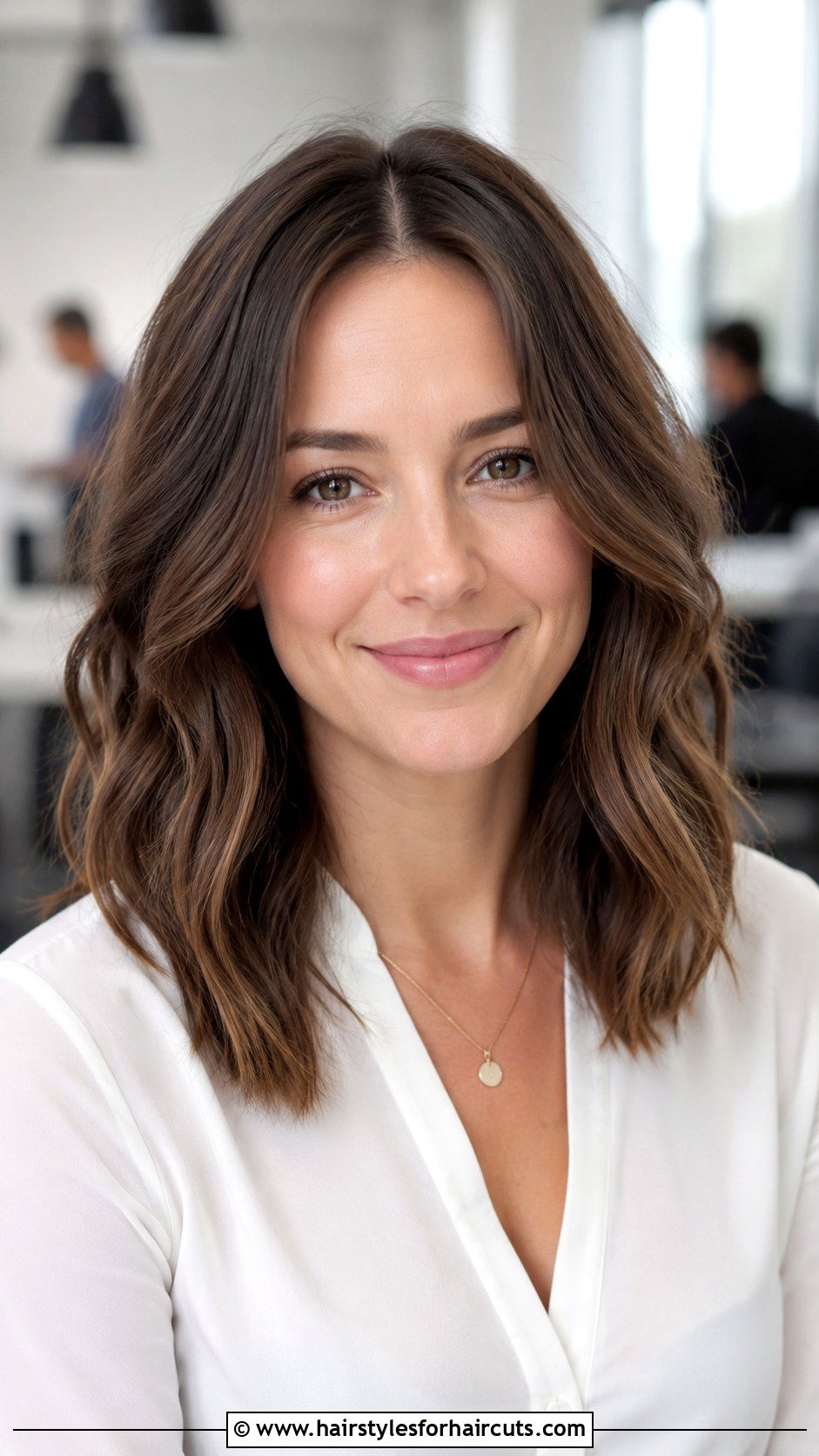 Wavy Lob With Center Part - 25 bob haircuts for round face - 25 bob haircuts for round face