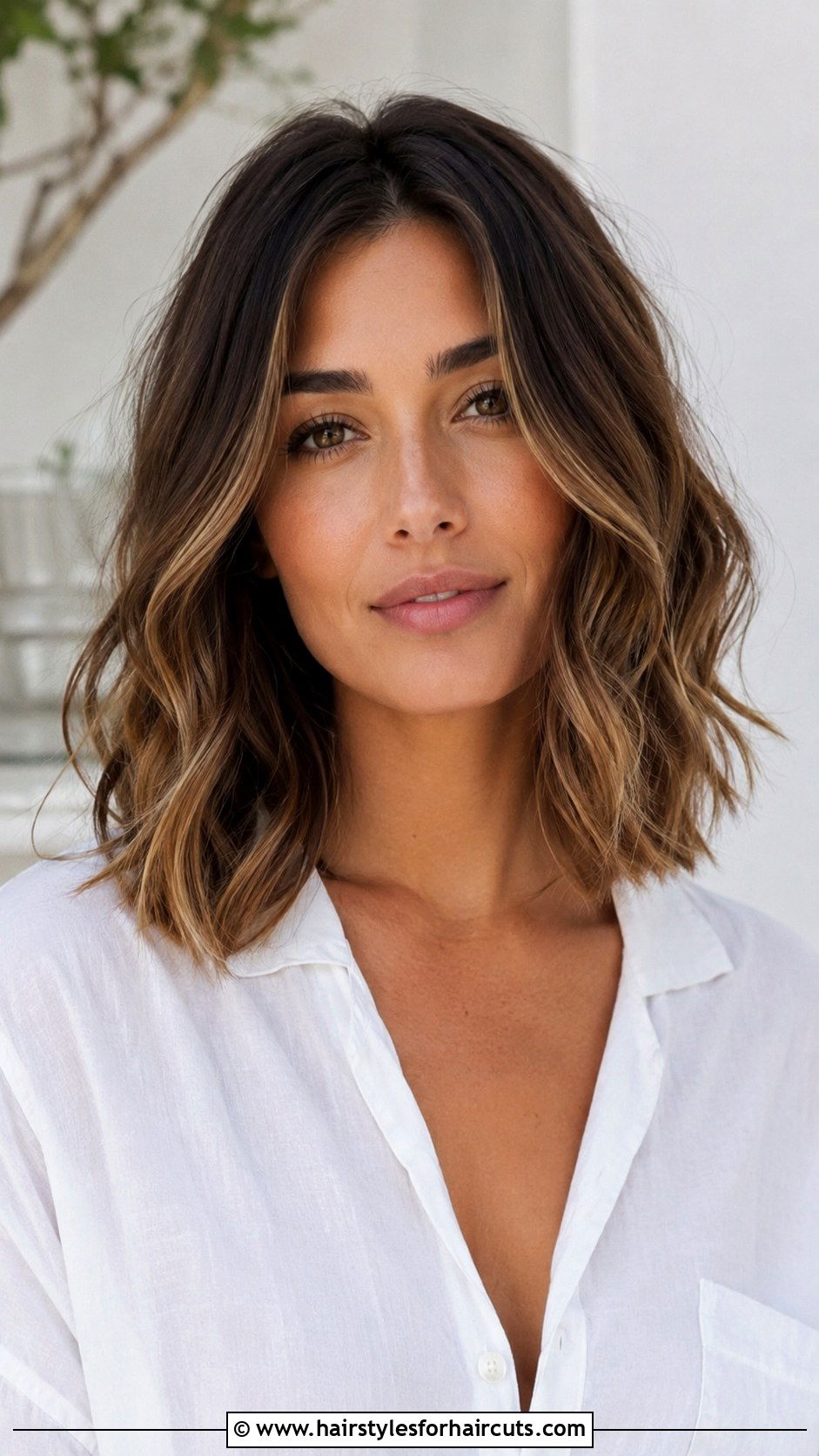 Wavy Lob With Face Framing - 25 face framing haircuts - 25 face framing haircuts