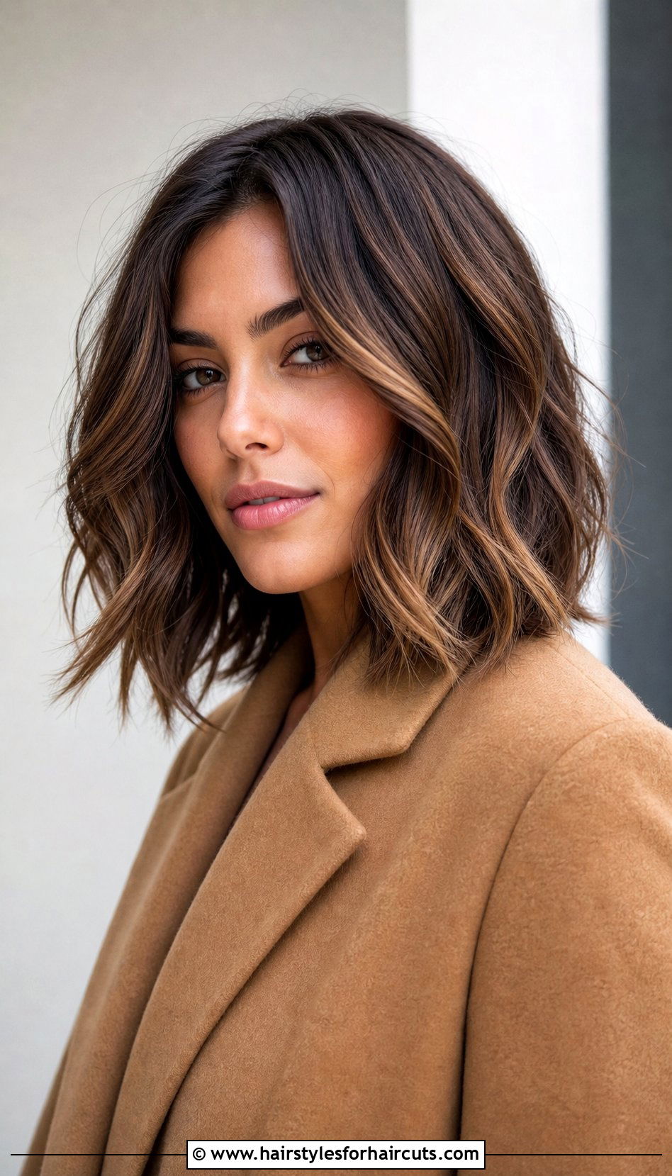 Wavy Lob With Mocha Balayage - 25 hairstyles- colours - 25 hairstyles- colours