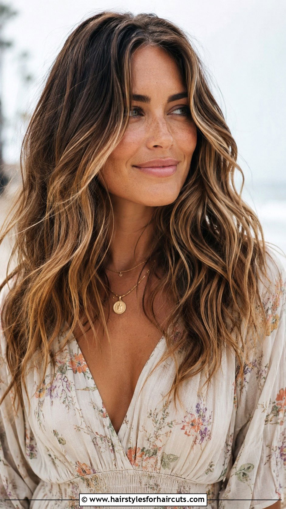 Wavy Long Concave Haircut - 25 concave haircuts long hair - 25 concave haircuts long hair