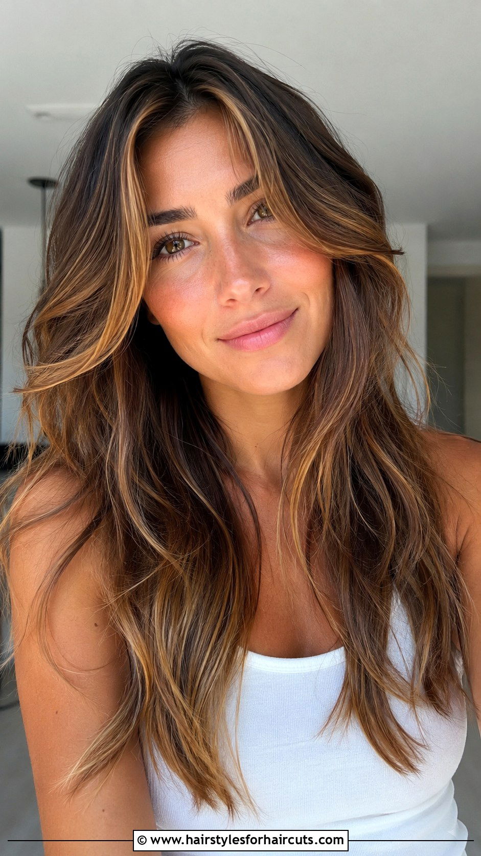 Wavy Long Feathered Layers - 25 feathered haircuts for long hair - 25 feathered haircuts for long hair