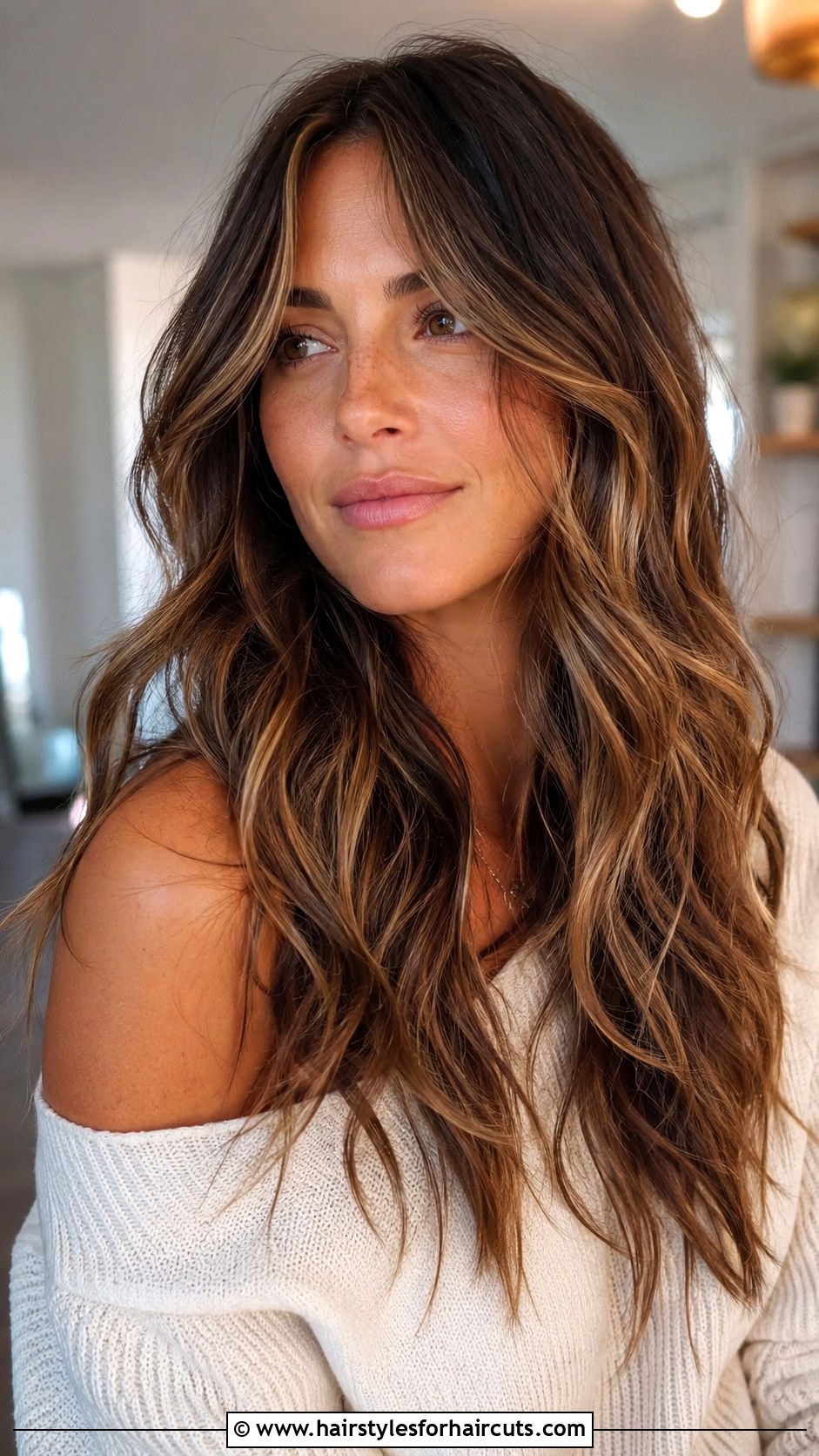 Wavy Long Hair With Front Layers - 25 front layered haircuts for long hair - 25 front layered haircuts for long hair