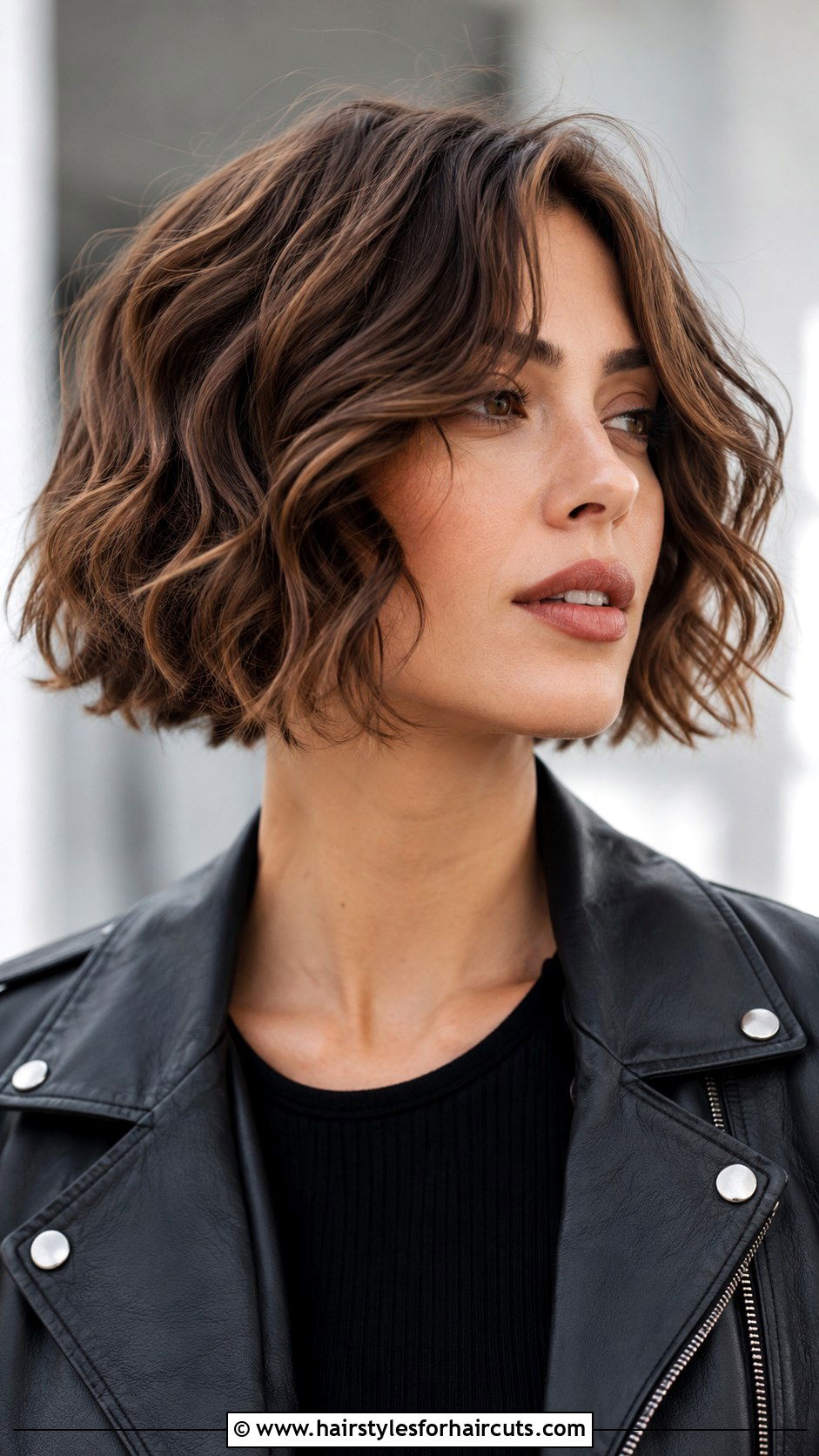 Wavy Razored Bob Haircut - 25 hairstyles for wavy hair over 50 - 25 hairstyles for wavy hair over 50