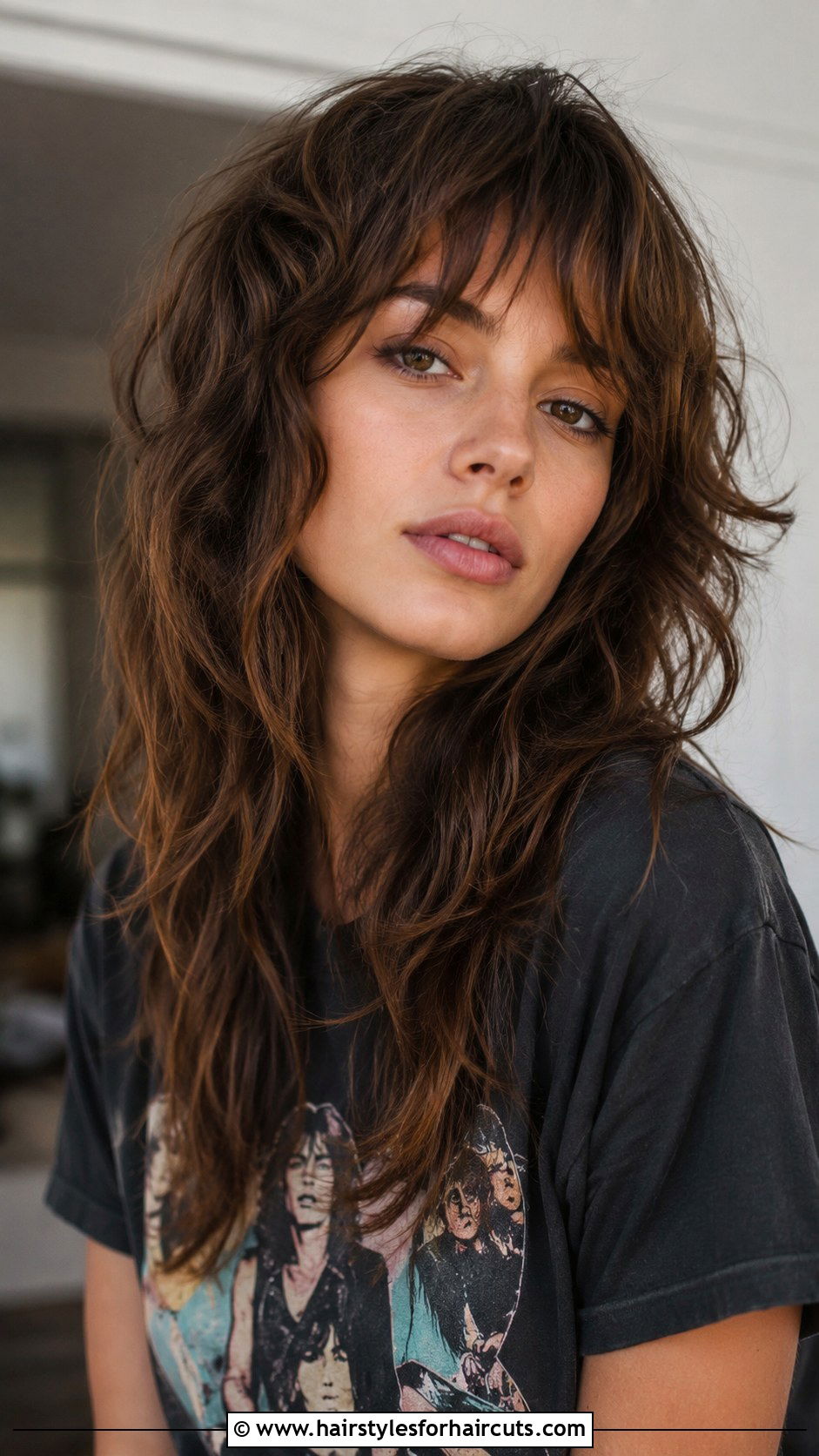 Wavy Shag Haircut - 25 cute hairstyles for wavy hair - 25 cute hairstyles for wavy hair