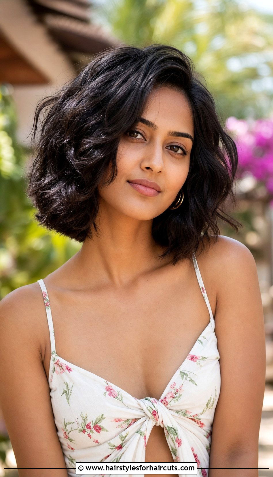 Wavy Short Bob - 25 indian hairstyles for short hair - 25 indian hairstyles for short hair