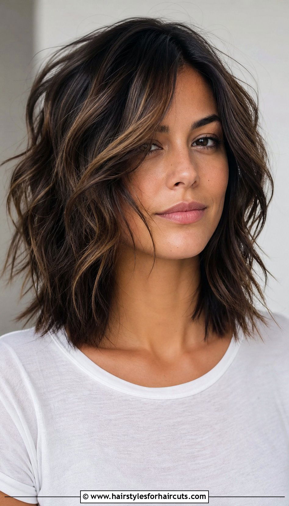 Wavy Shoulder Length Razor Cut - 25 wavy hair shoulder length haircuts - 25 wavy hair shoulder length haircuts