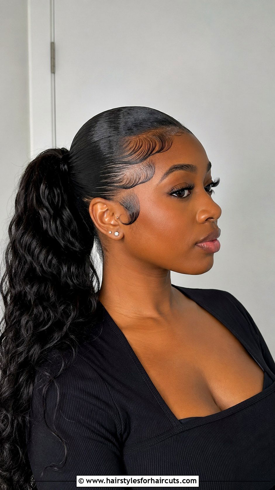 Wavy Wet Look Ponytail - 25 90s ponytail hairstyles black hair - 25 90s ponytail hairstyles black hair