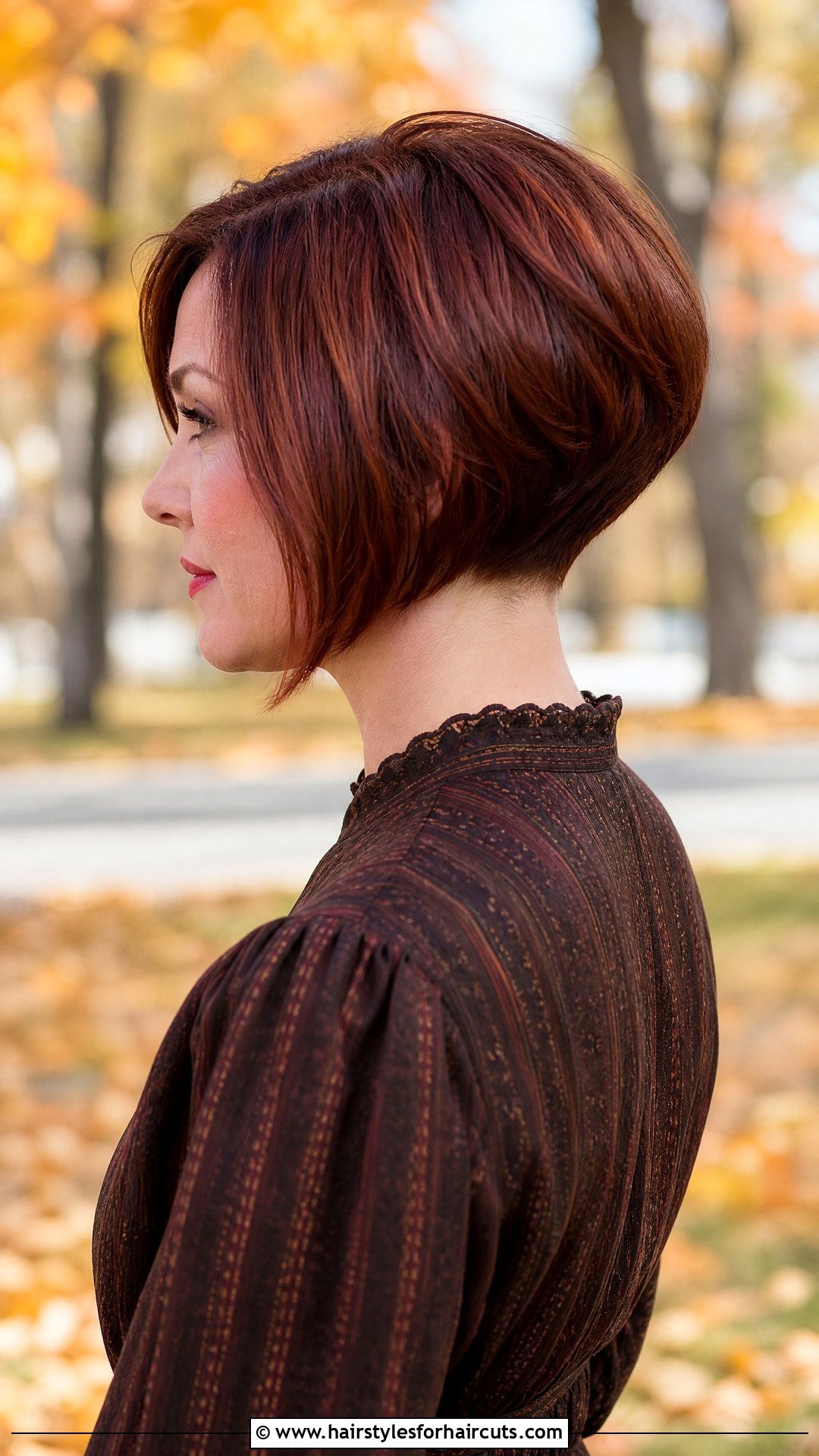Wedge Cut - 25 short haircuts for fine thin straight hair - 25 short haircuts for fine thin straight hair
