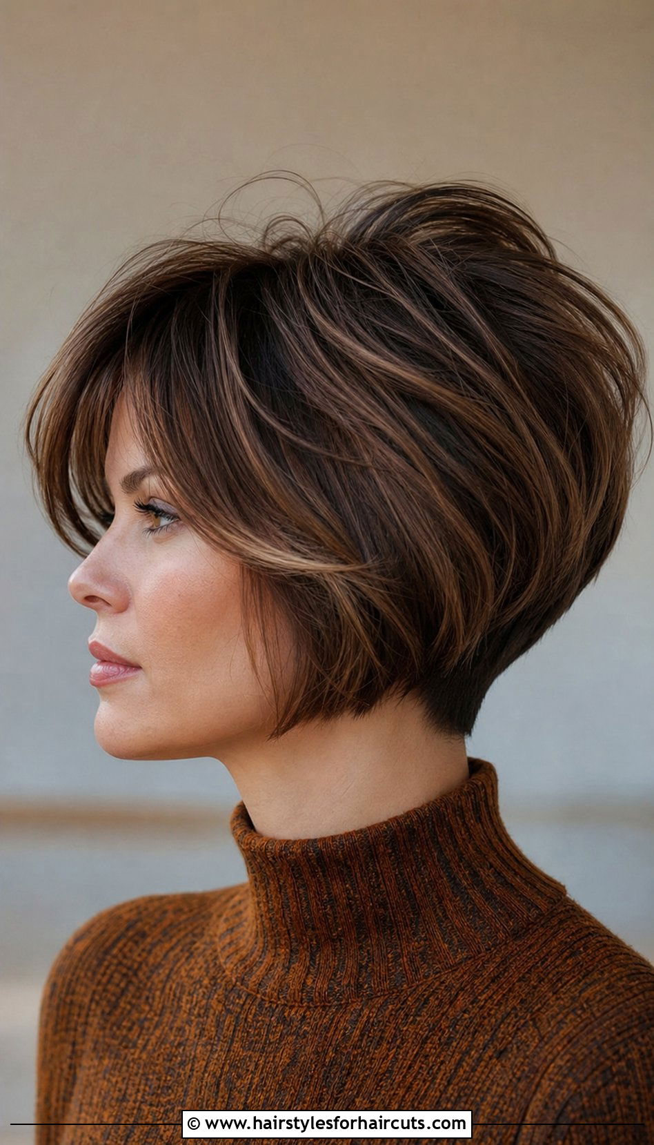 Wedge Cut - 25 haircuts for hair loss female - 25 haircuts for hair loss female