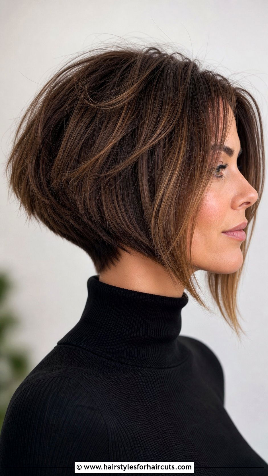 Wedge Cut Haircut For Fine Frizzy Hair - 25 haircuts for fine frizzy hair - 25 haircuts for fine frizzy hair