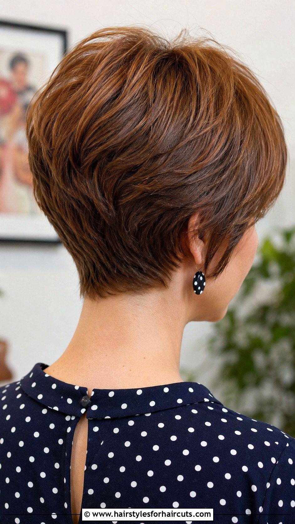 Wedge Haircut - 25 modern haircuts for women - 25 modern haircuts for women