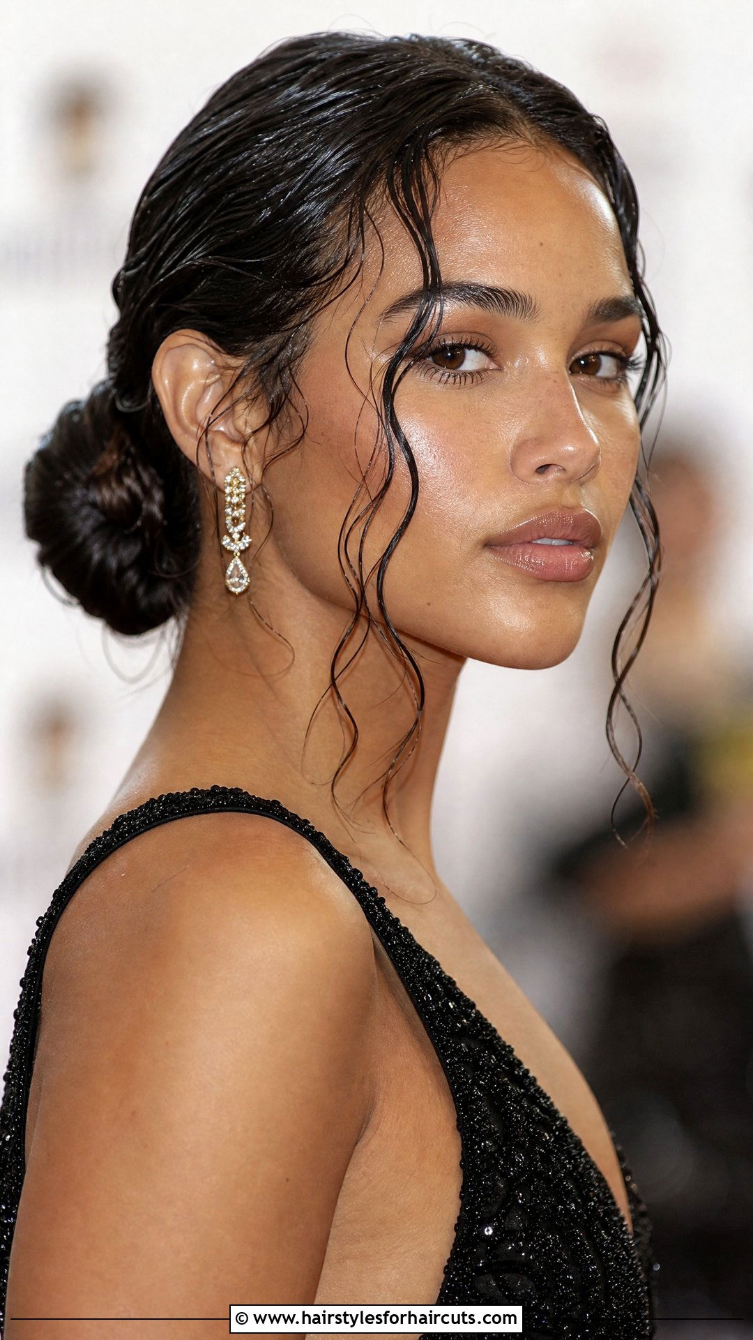 Wet And Wavy Updo - 25 wet and wavy hairstyles - 25 wet and wavy hairstyles