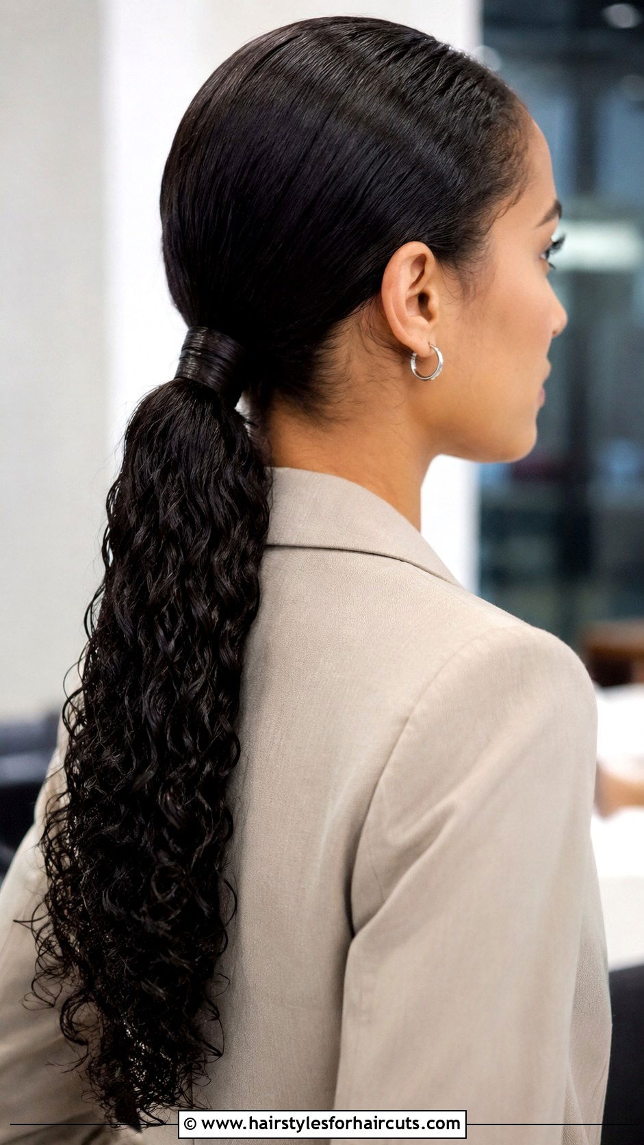 Wet Curly Low Ponytail With Wrap - 25 cute hairstyles for wet curly hair - 25 cute hairstyles for wet curly hair