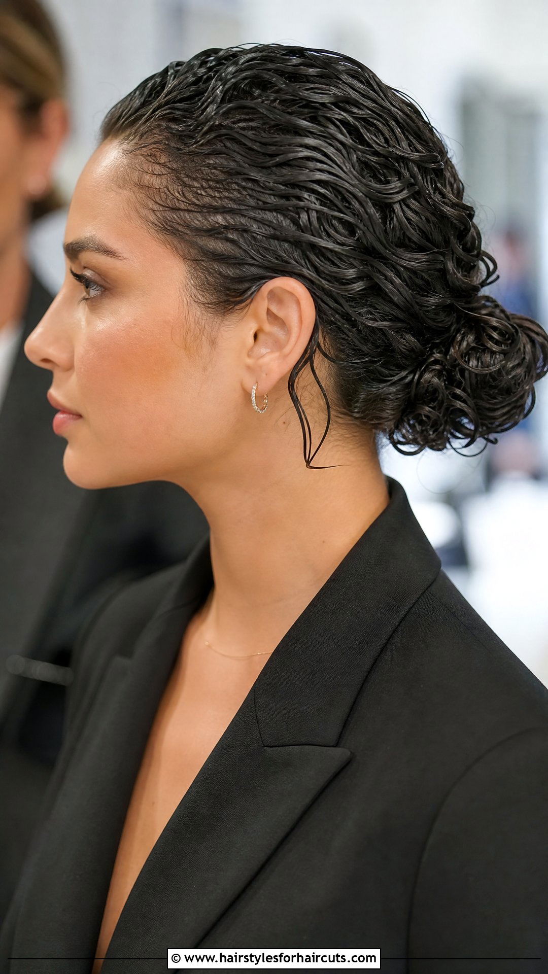 Wet Curly Slicked Back Bun - 25 hairstyles for wet curly hair - 25 hairstyles for wet curly hair