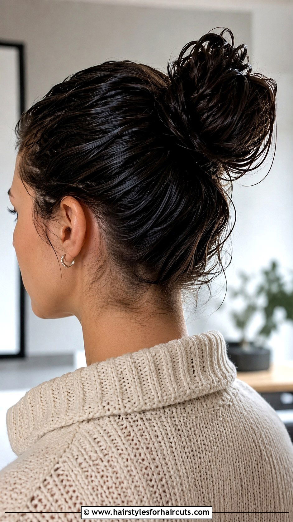 Wet Hair Messy Bun - 25 cute wet hair hairstyles - 25 cute wet hair hairstyles
