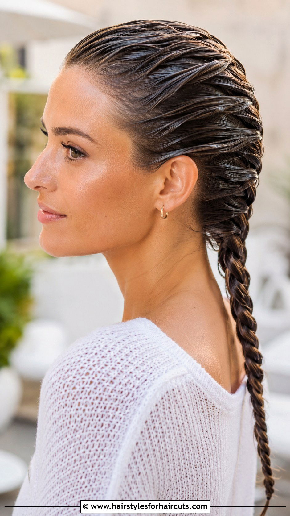 Wet Look French Braid - 25 cute hairstyles for wet hair - 25 cute hairstyles for wet hair