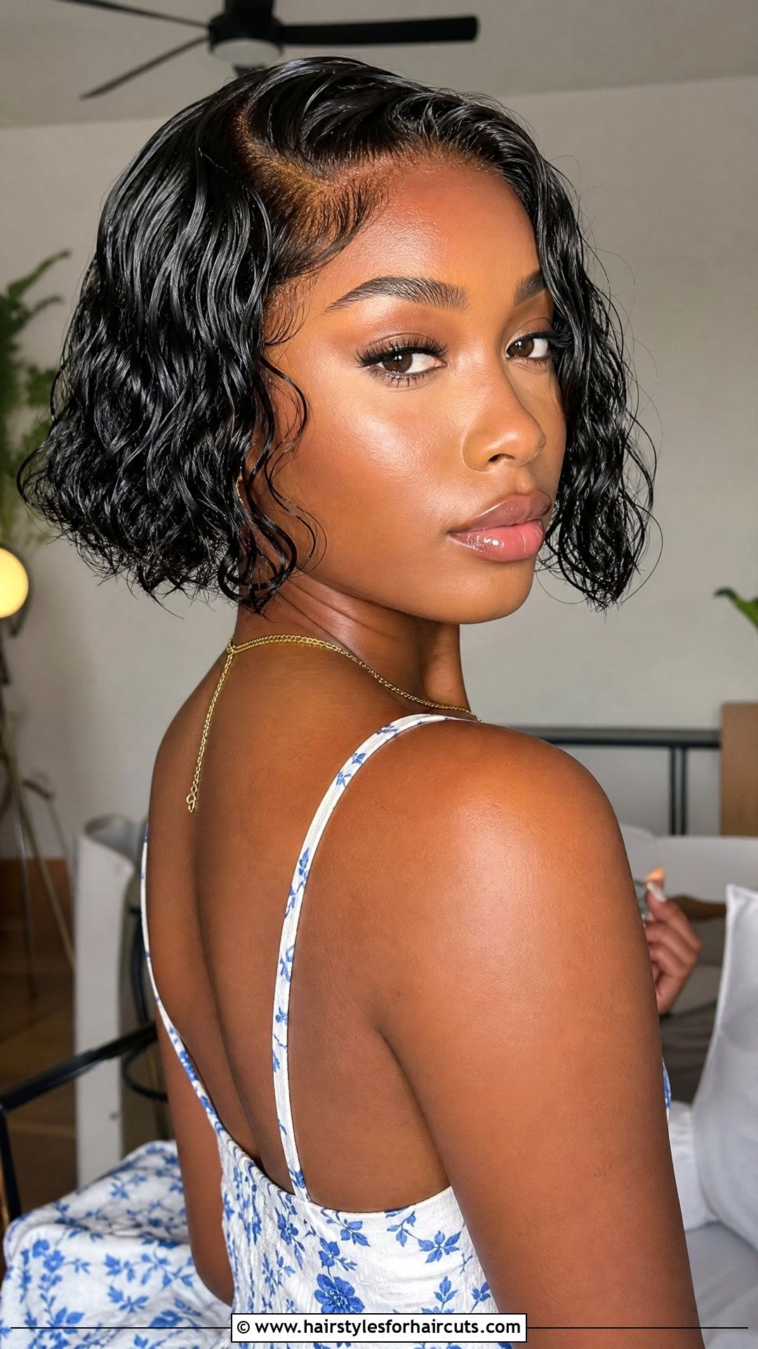Wet Look Wavy Bob - 25 freeze hairstyles black hair - 25 freeze hairstyles black hair