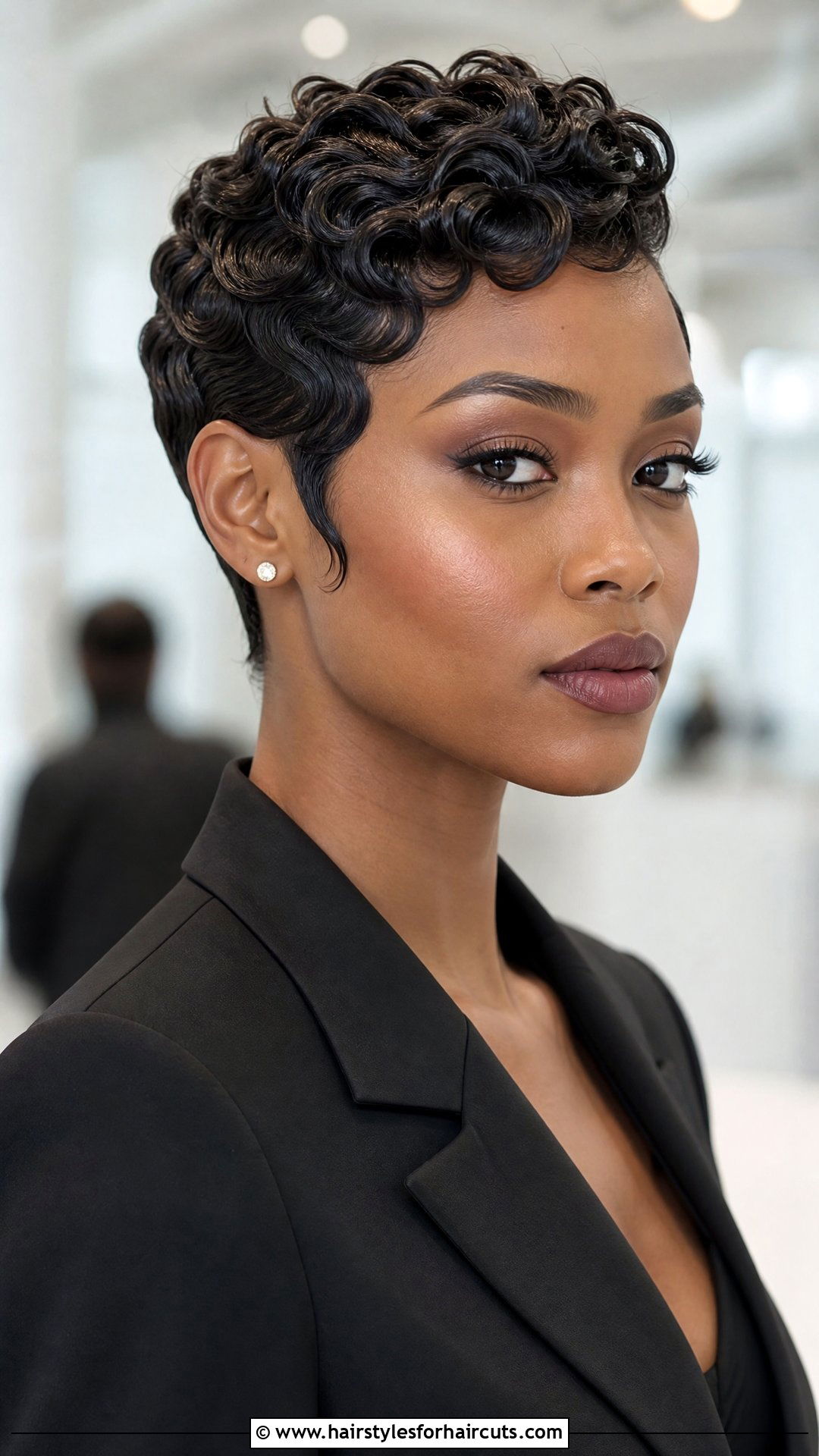 Wet Set Pixie With Finger Waves - 25 wet set hairstyles for black hair - 25 wet set hairstyles for black hair