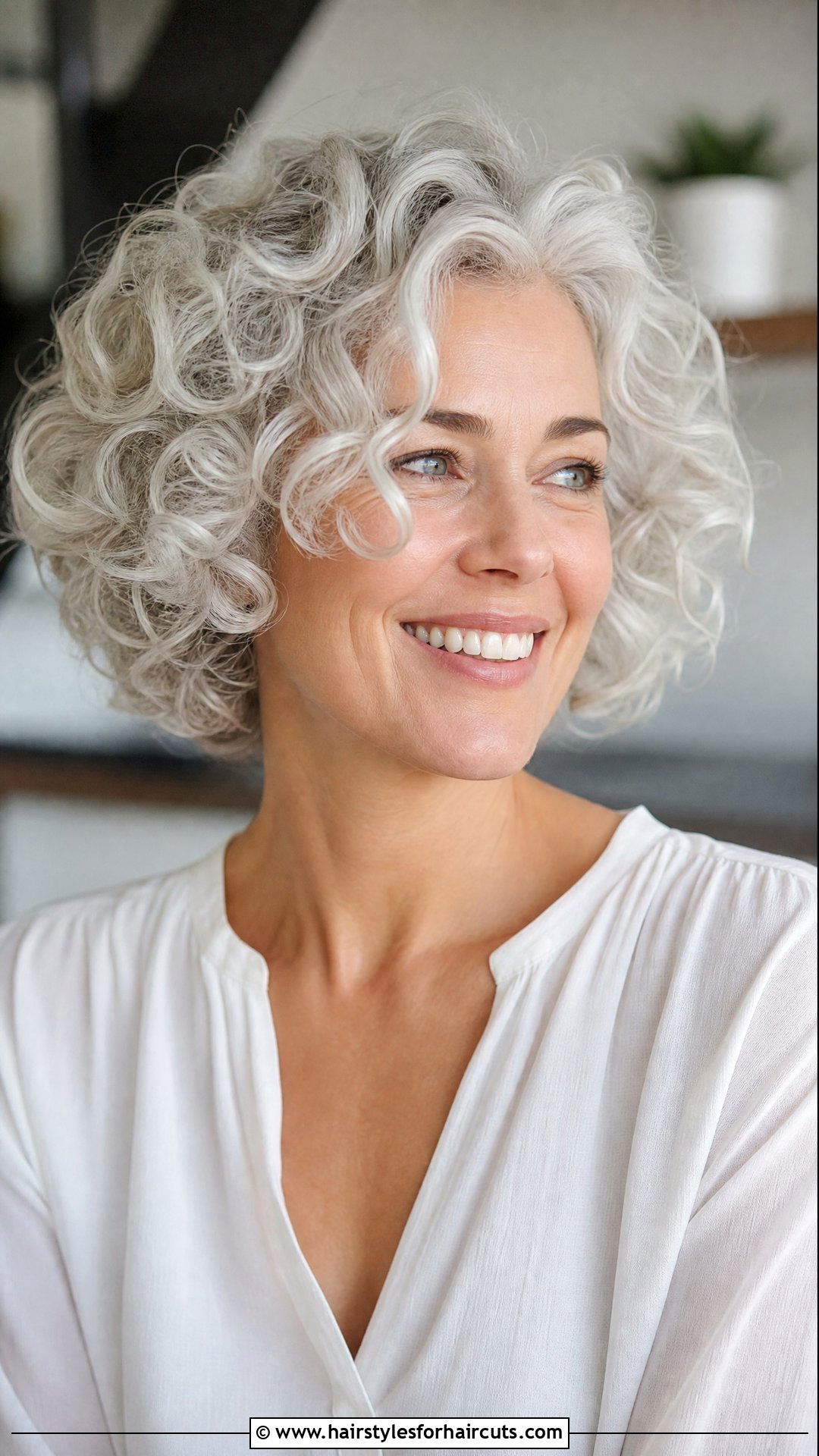 White Curly Bob Haircut - 25 white hairstyles - 25 white hairstyles