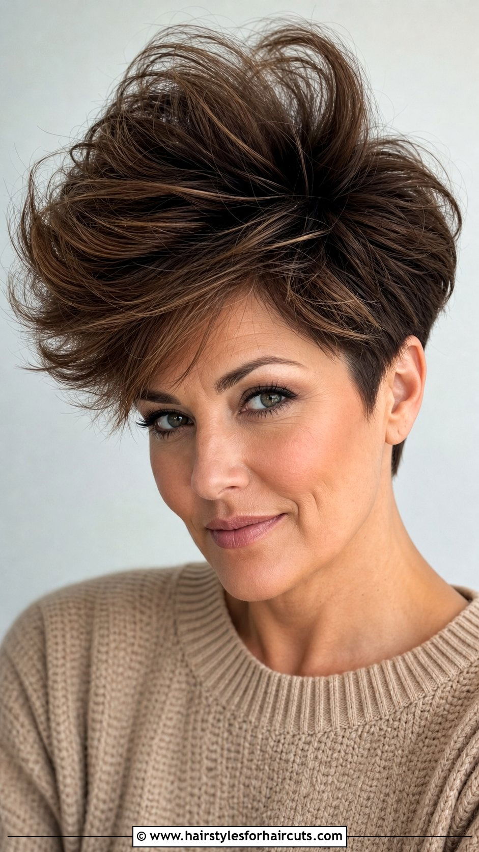 Whoville Extreme Volume Pixie - 25 whoville hairstyles for short hair - 25 whoville hairstyles for short hair