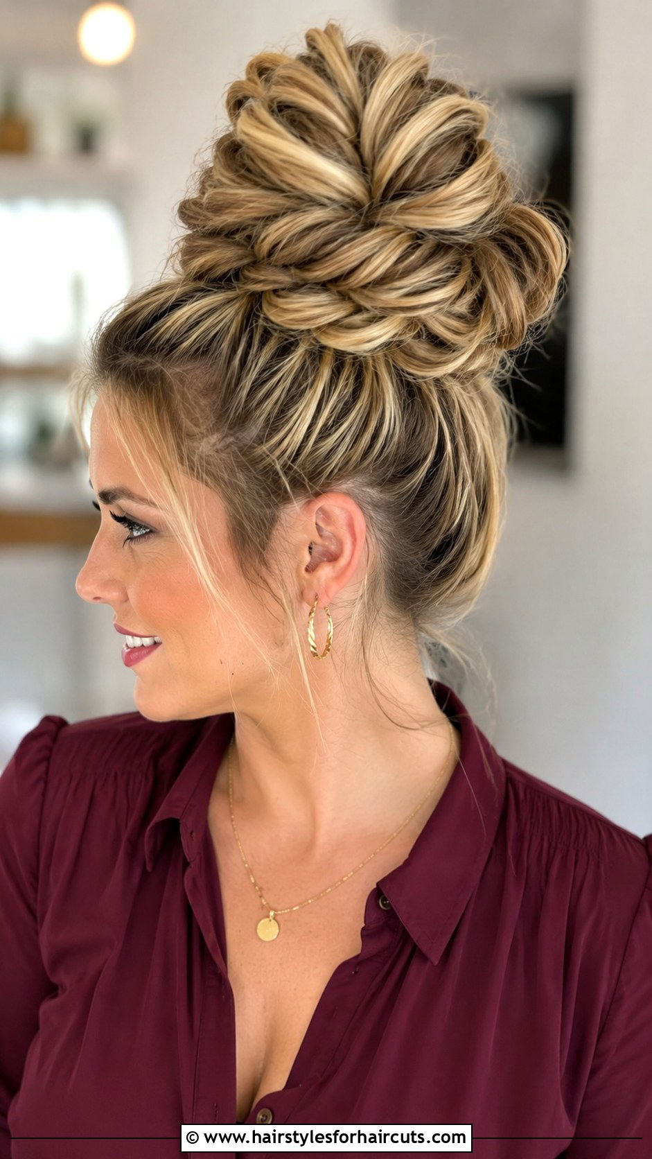 Whoville Twisted Bun - 25 who hairstyles - 25 who hairstyles