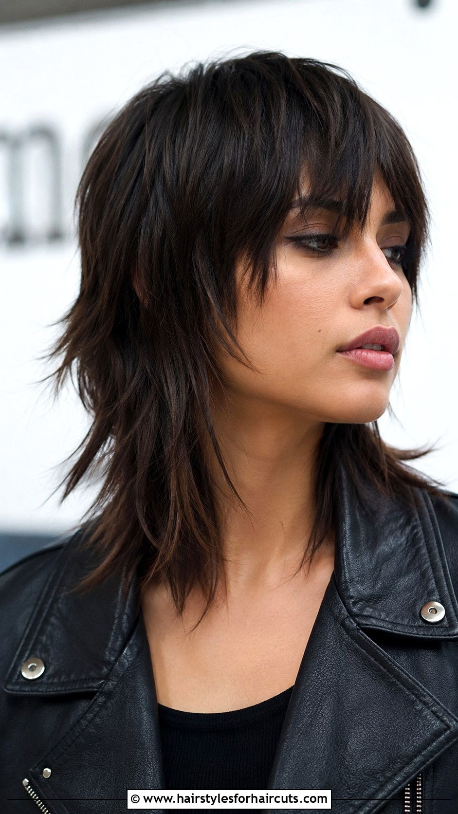 Wolf Cut For Straight Hair - 25 best haircuts for straight hair - 25 best haircuts for straight hair